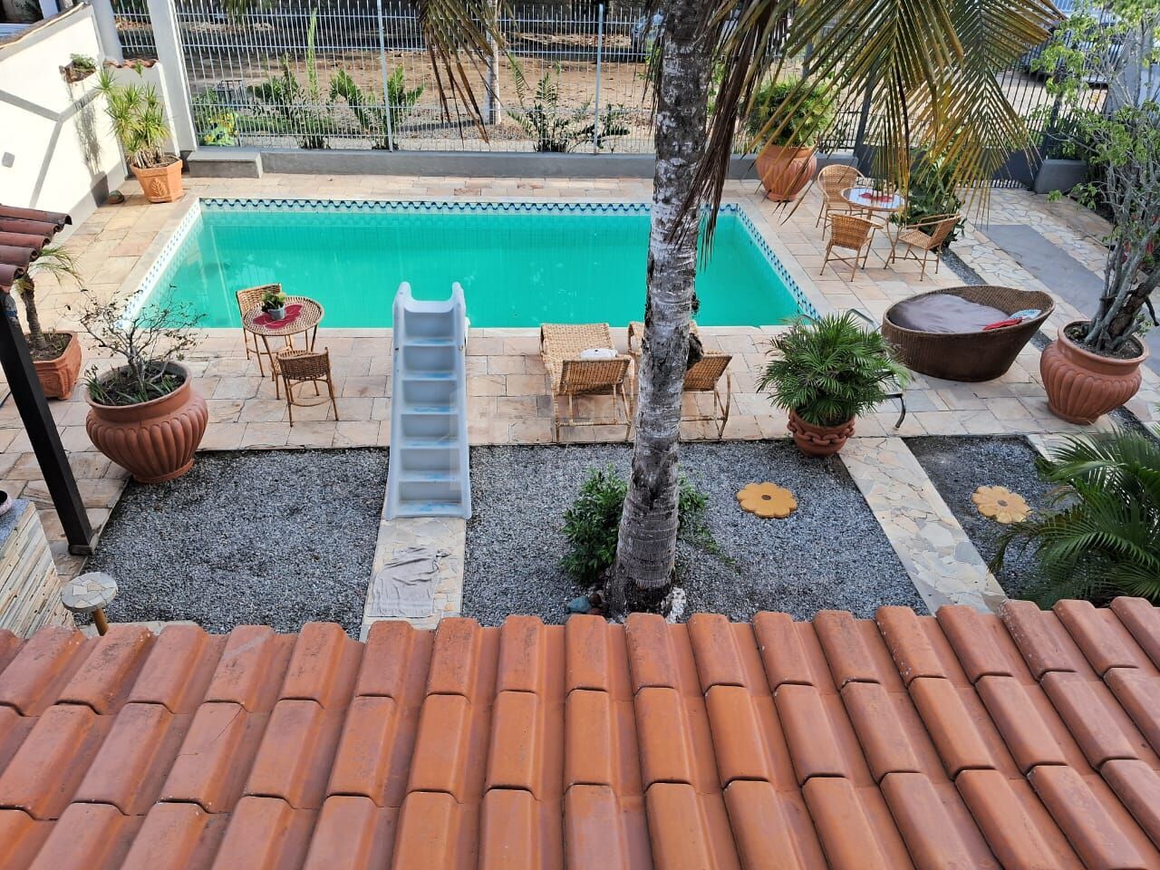 Casa à venda com 6 quartos, 200m² - Foto 22