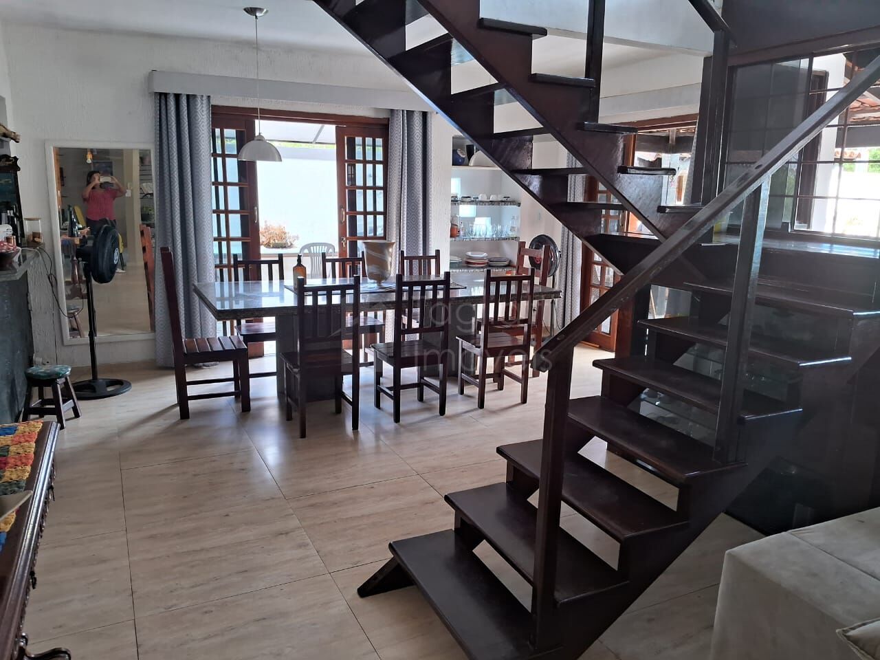 Casa à venda com 6 quartos, 200m² - Foto 6
