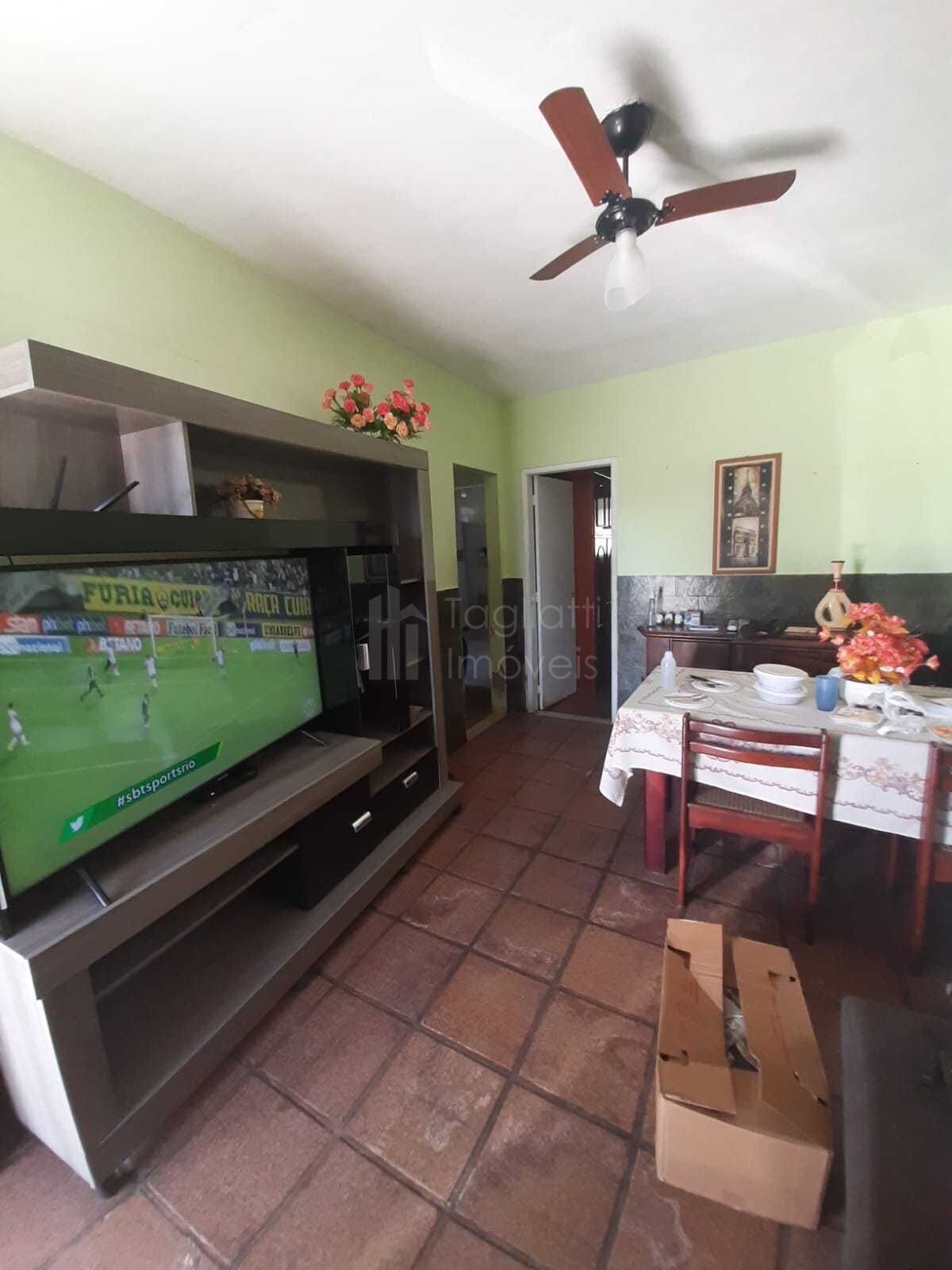 Casa à venda com 2 quartos, 100m² - Foto 5