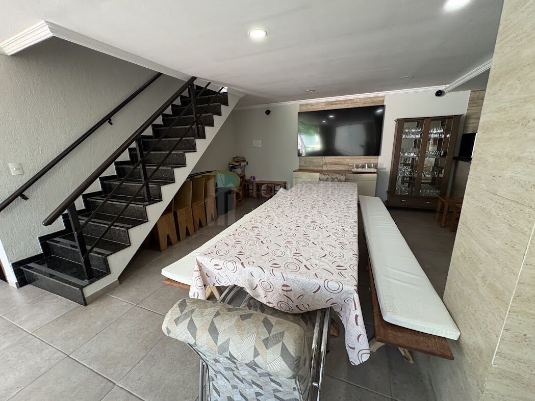 Casa, 7 quartos, 230 m² - Foto 21