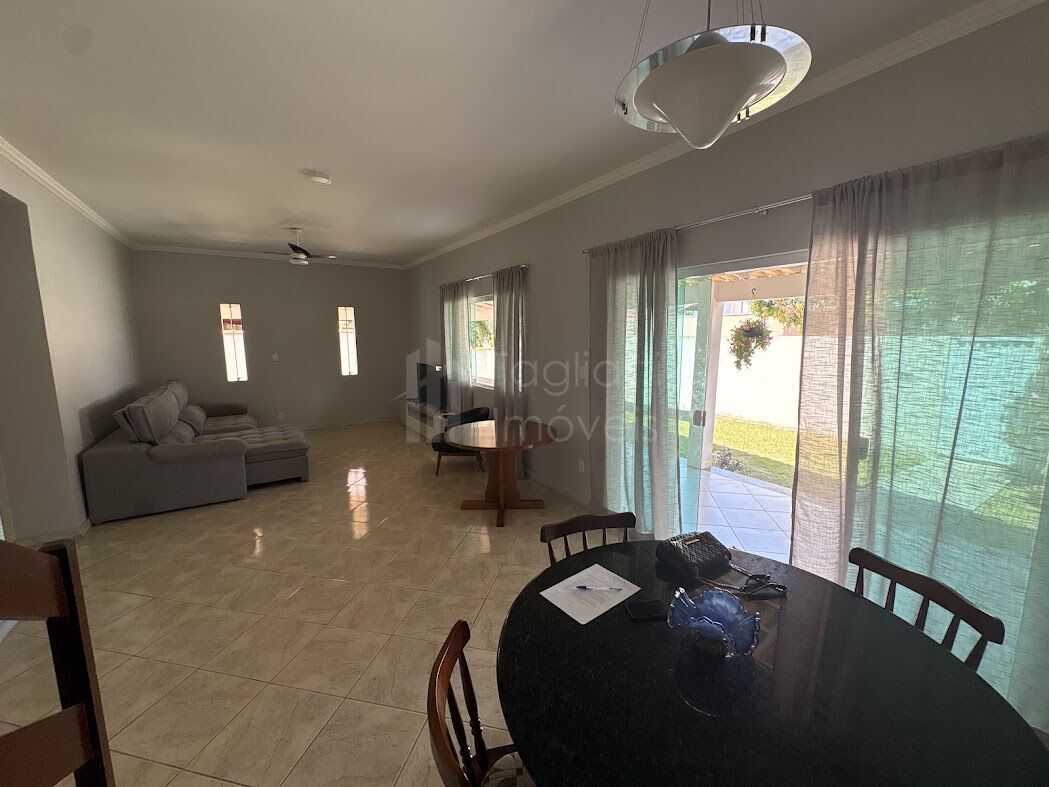 Casa, 4 quartos, 220 m² - Foto 13