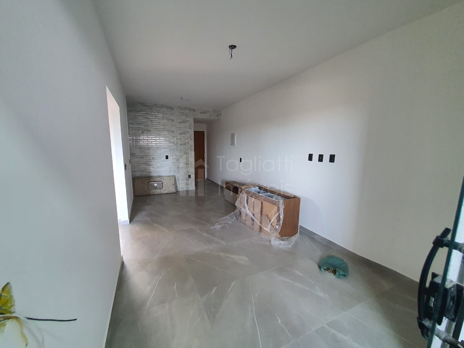 Apartamento para alugar com 2 quartos, 60m² - Foto 3