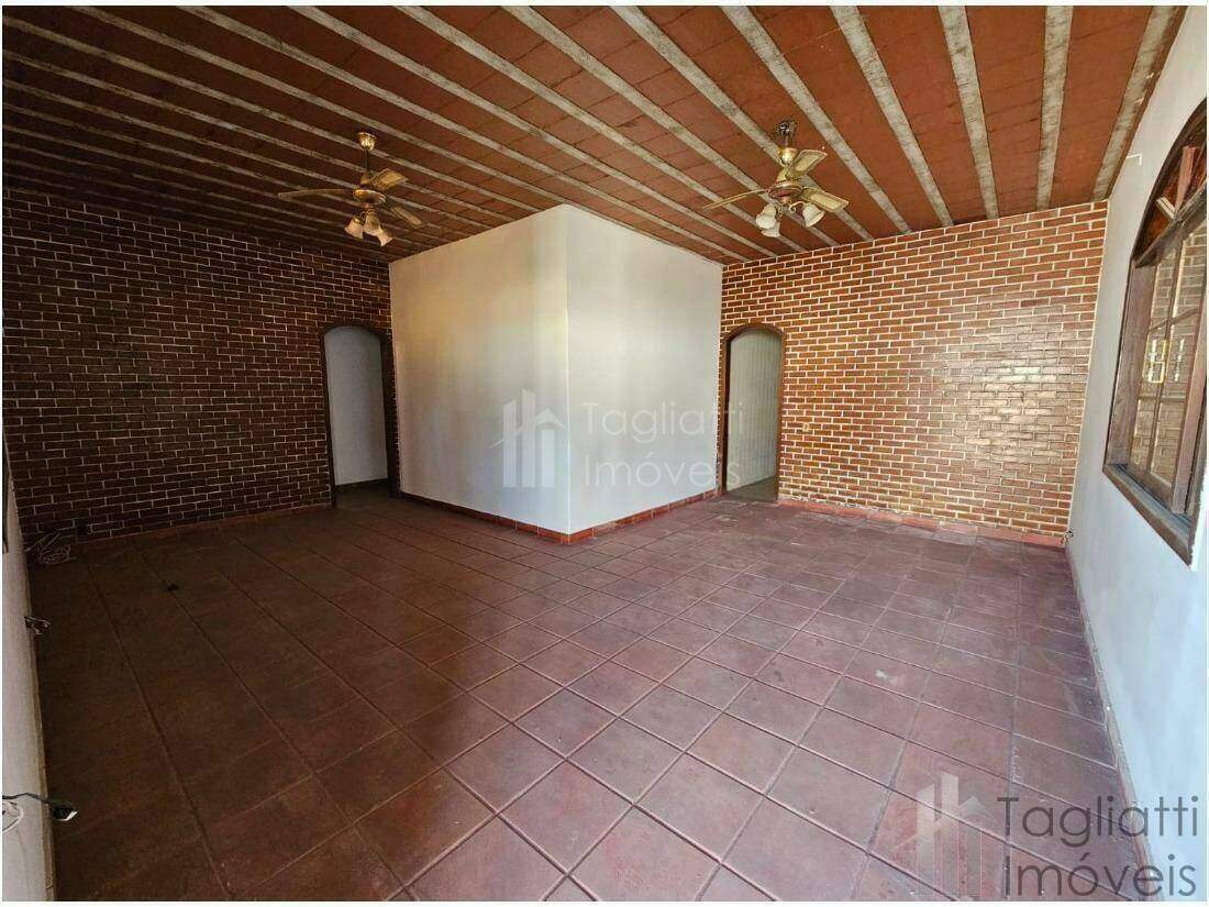 Casa à venda com 3 quartos, 160m² - Foto 8