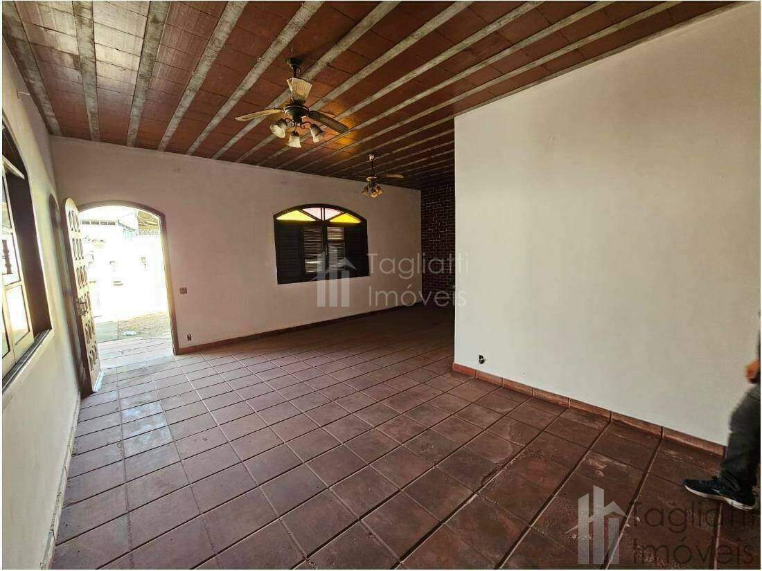 Casa à venda com 3 quartos, 160m² - Foto 5