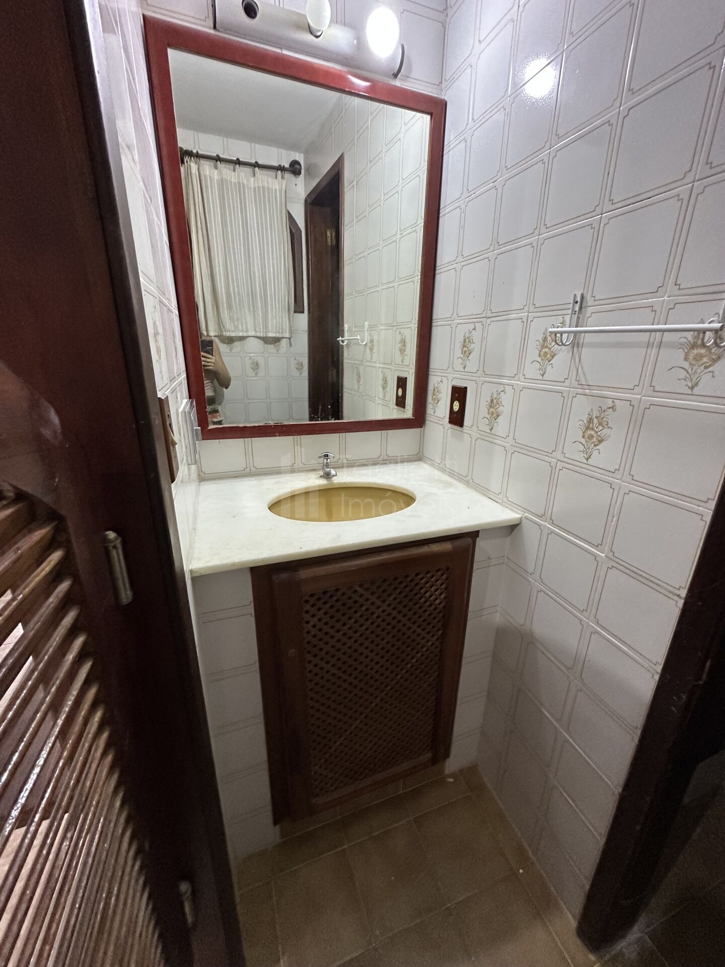 Casa para alugar com 4 quartos, 227m² - Foto 28