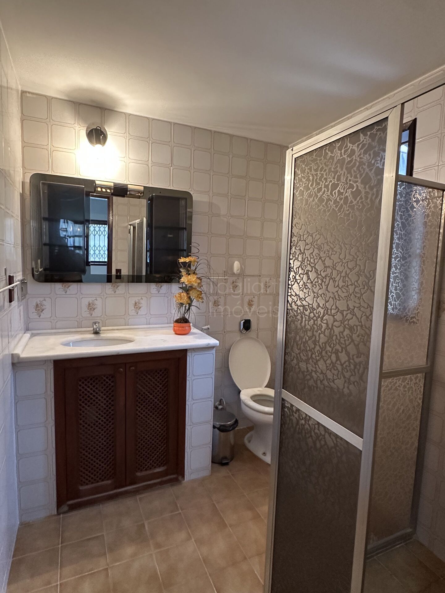 Casa para alugar com 4 quartos, 227m² - Foto 12