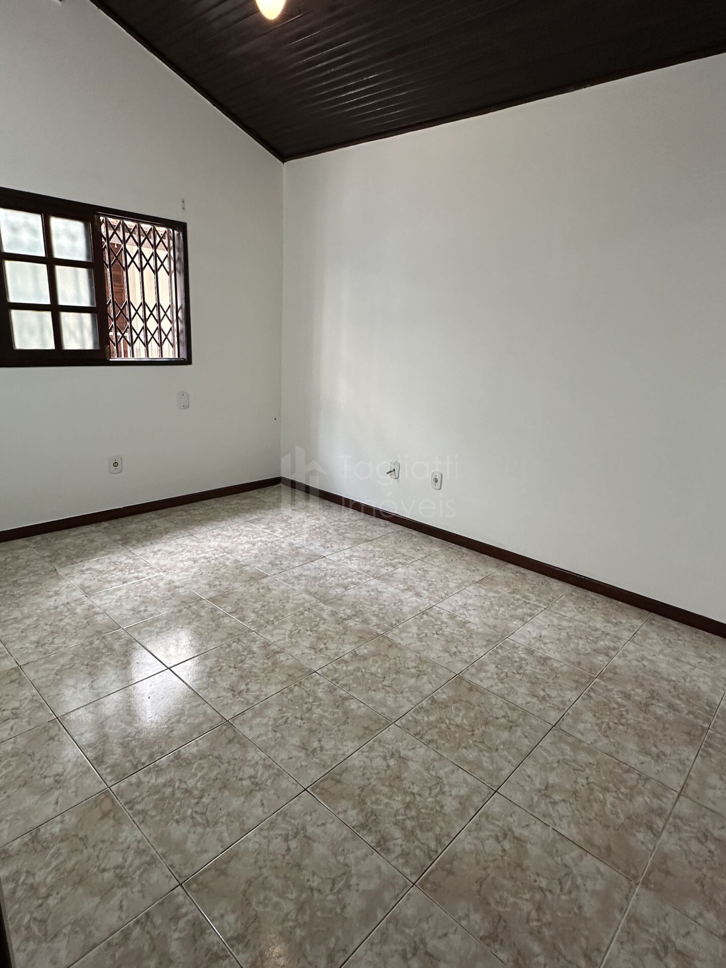 Casa para alugar com 4 quartos, 227m² - Foto 14