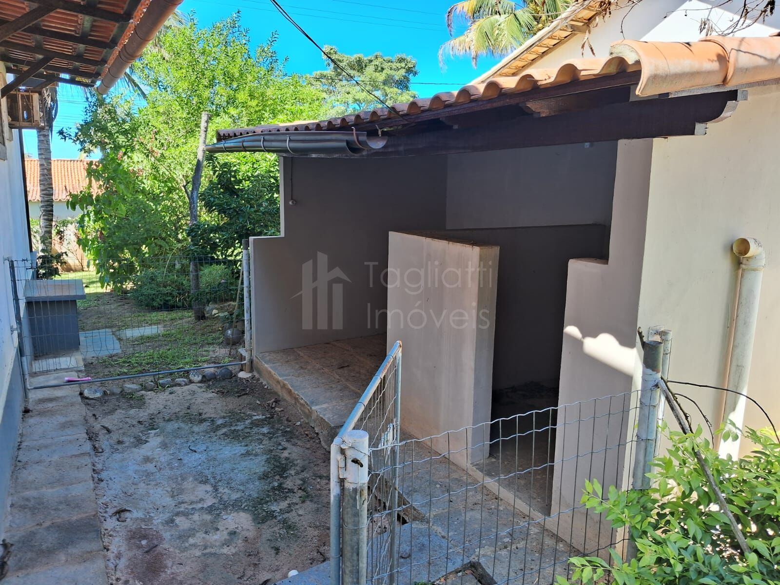 Casa à venda com 2 quartos, 159m² - Foto 26