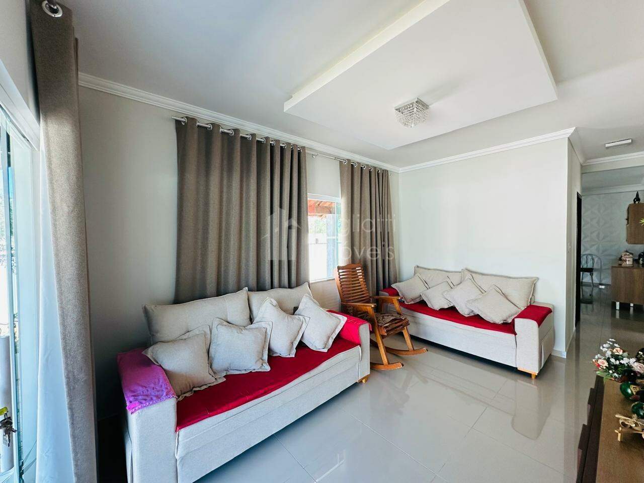 Casa de Condomínio à venda com 3 quartos, 159m² - Foto 2