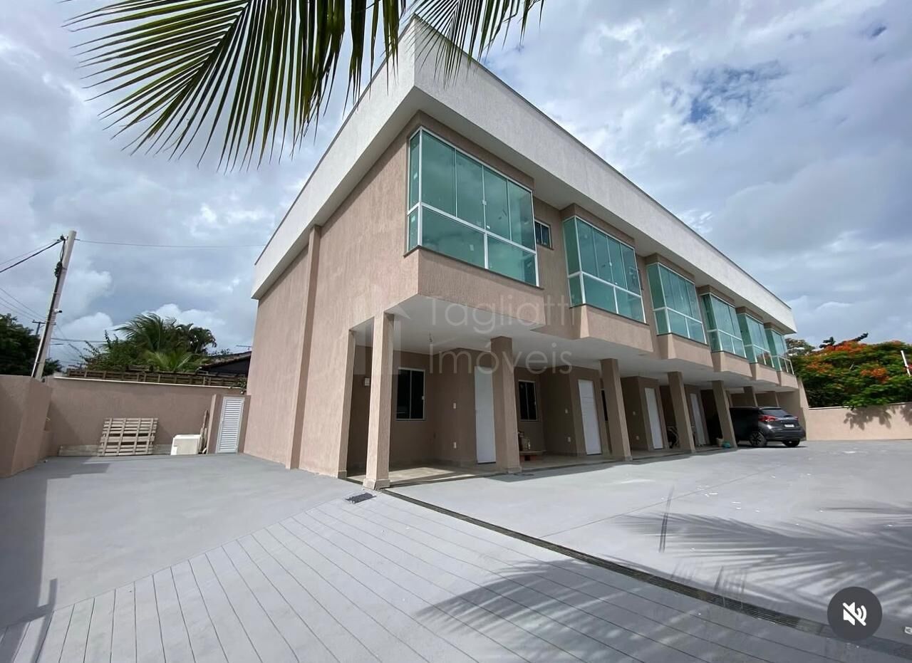 Casa à venda com 2 quartos, 85m² - Foto 1