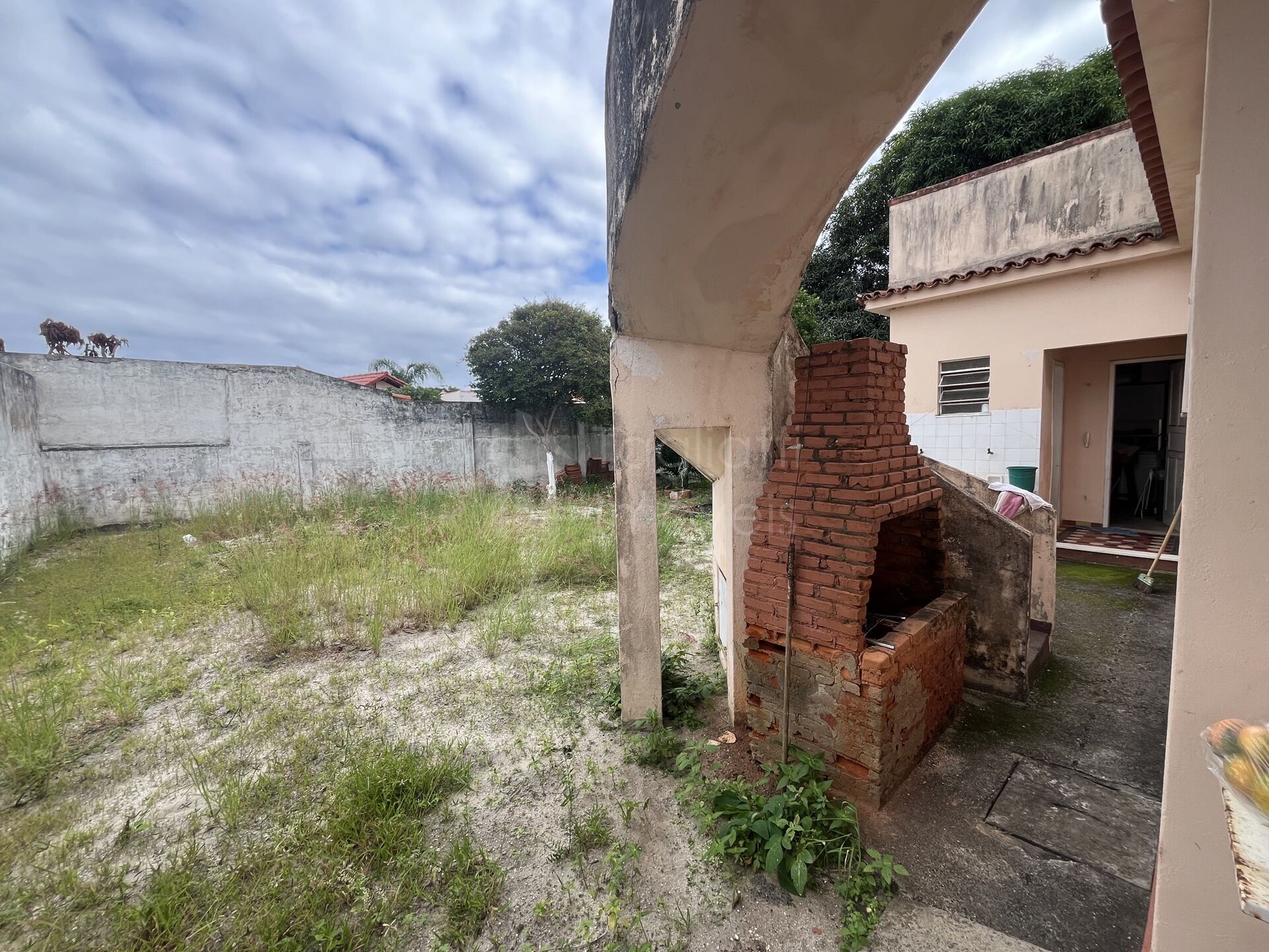 Casa à venda com 3 quartos, 150m² - Foto 3