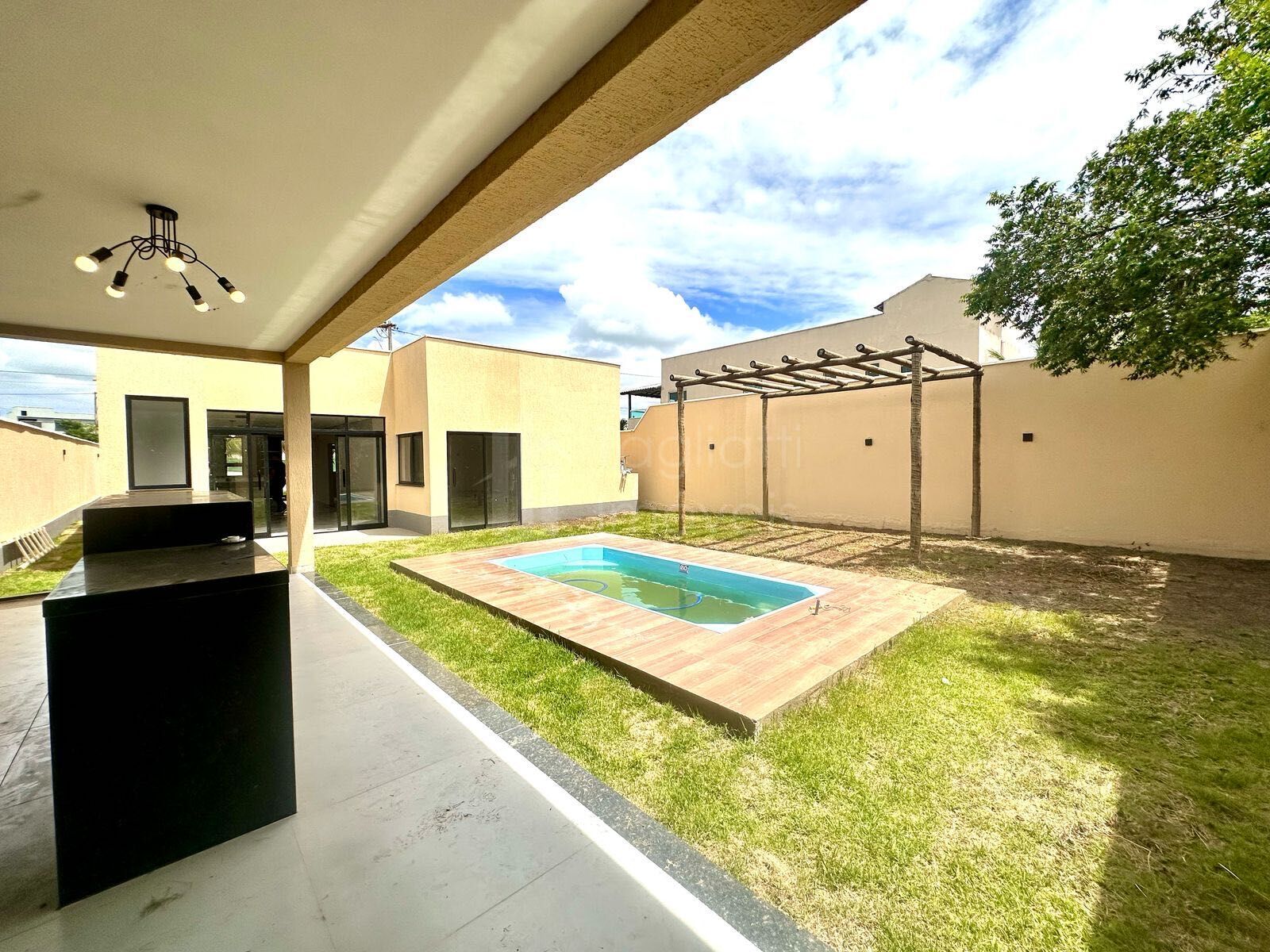 Casa à venda com 3 quartos, 156m² - Foto 13