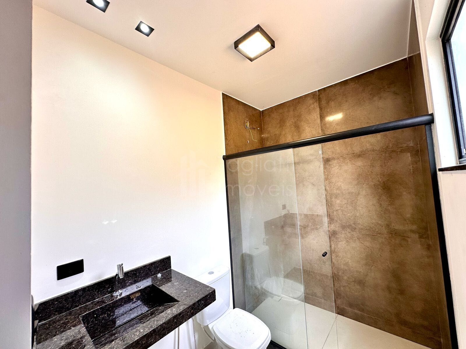 Casa à venda com 3 quartos, 156m² - Foto 9