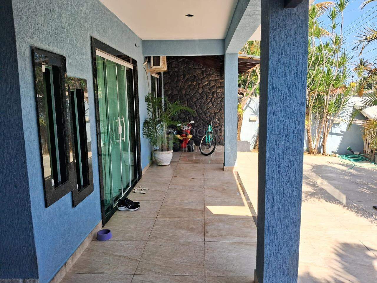 Casa à venda com 3 quartos, 300m² - Foto 28