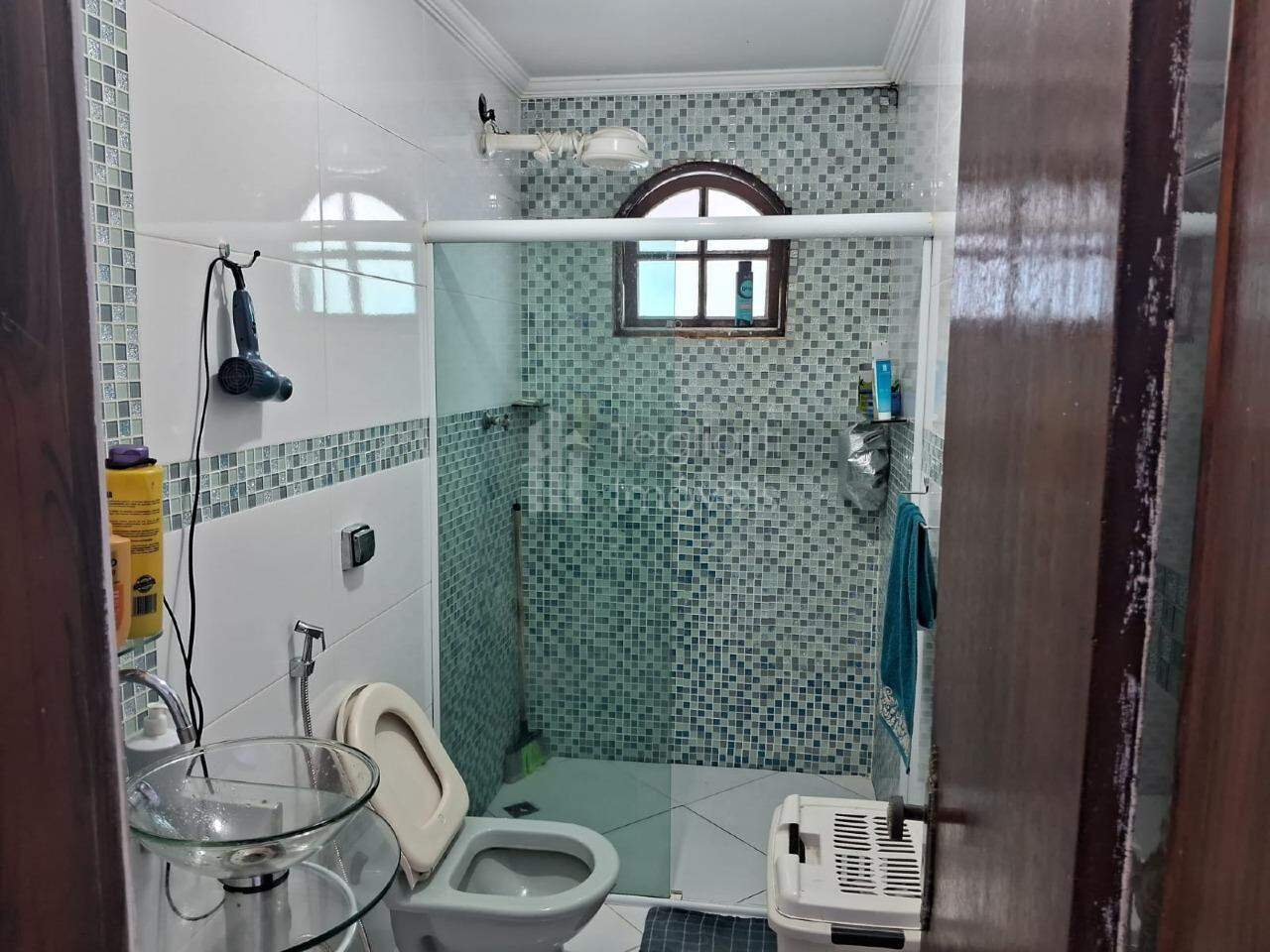 Casa à venda com 3 quartos, 300m² - Foto 23