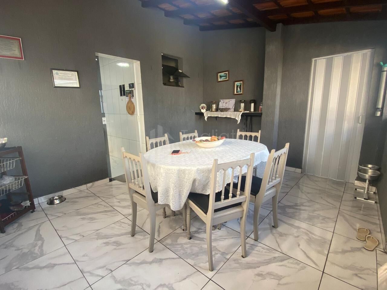 Casa à venda com 6 quartos, 400m² - Foto 30