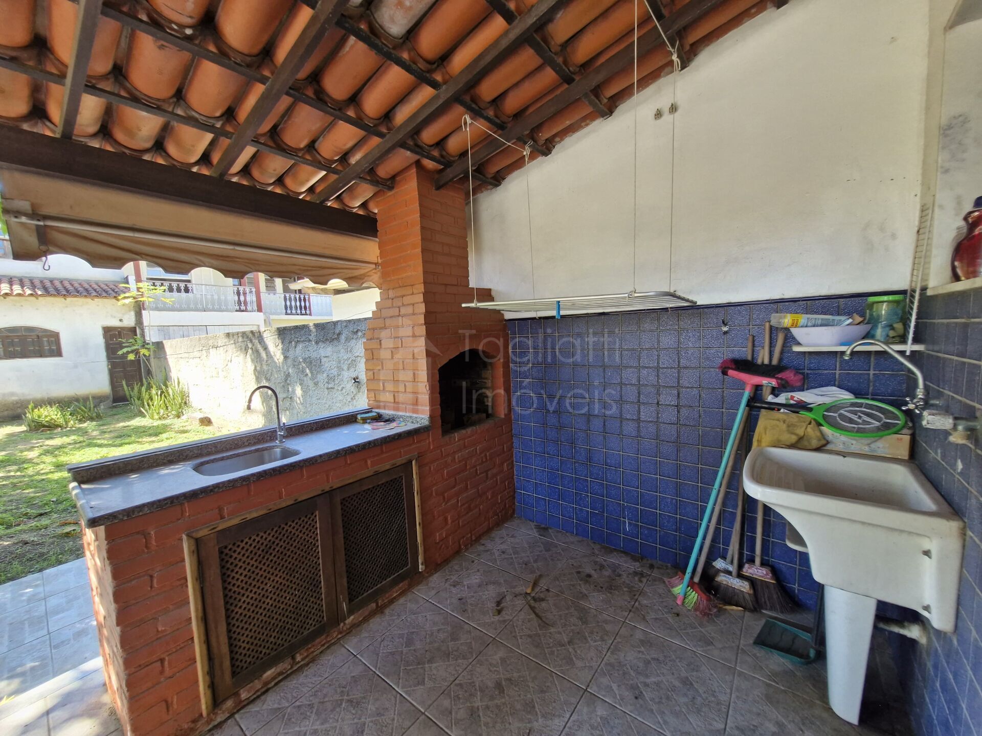 Casa para alugar com 3 quartos, 100m² - Foto 22