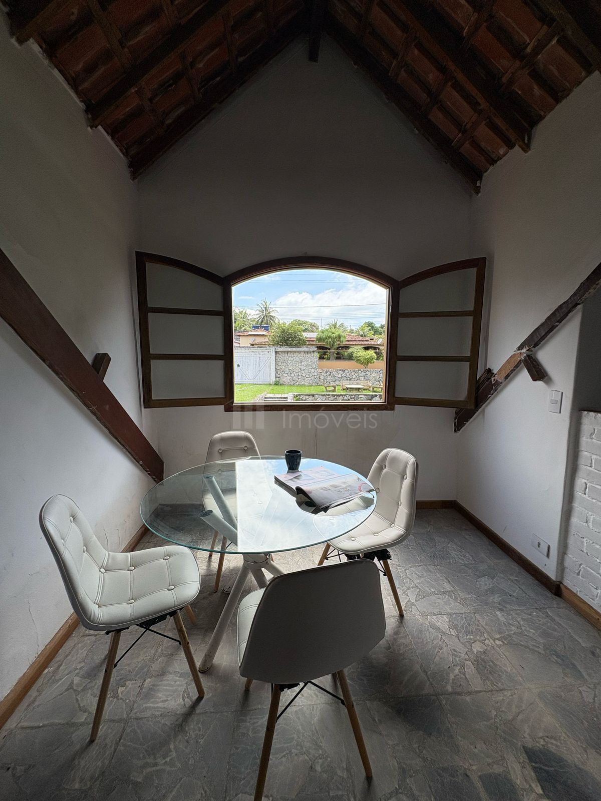 Casa para alugar com 4 quartos, 120m² - Foto 10