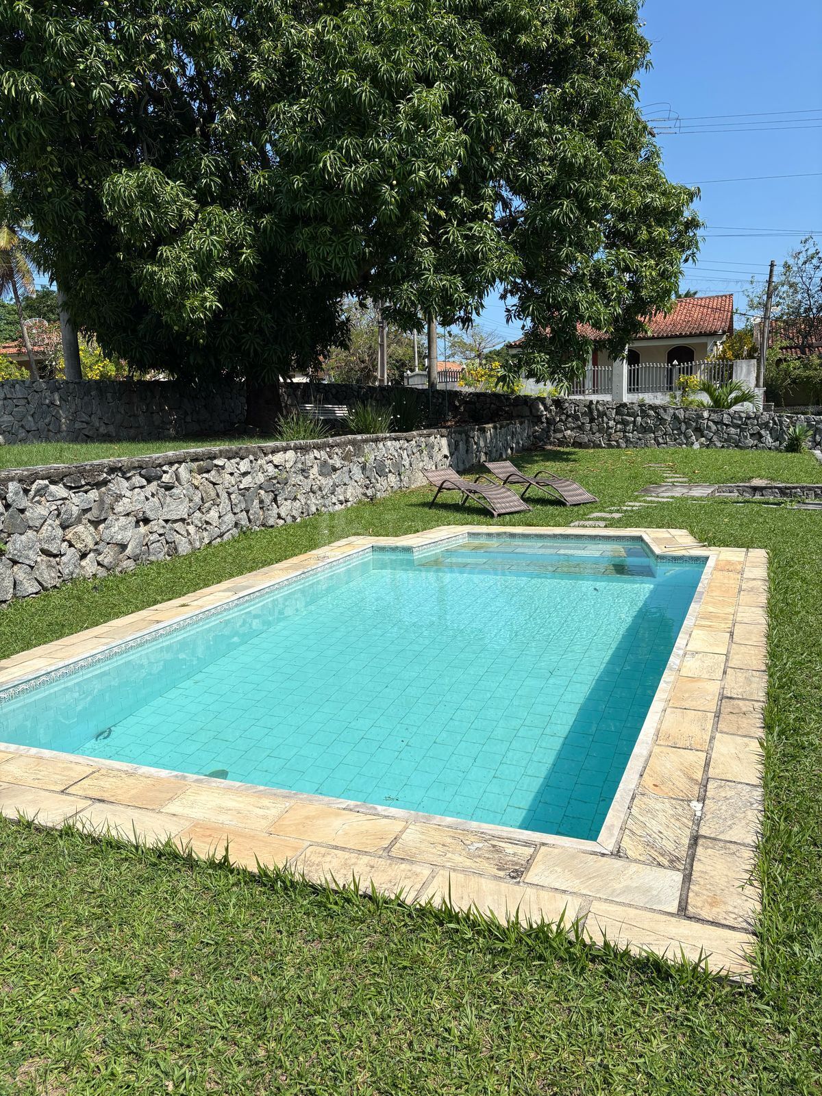 Casa para alugar com 4 quartos, 120m² - Foto 3