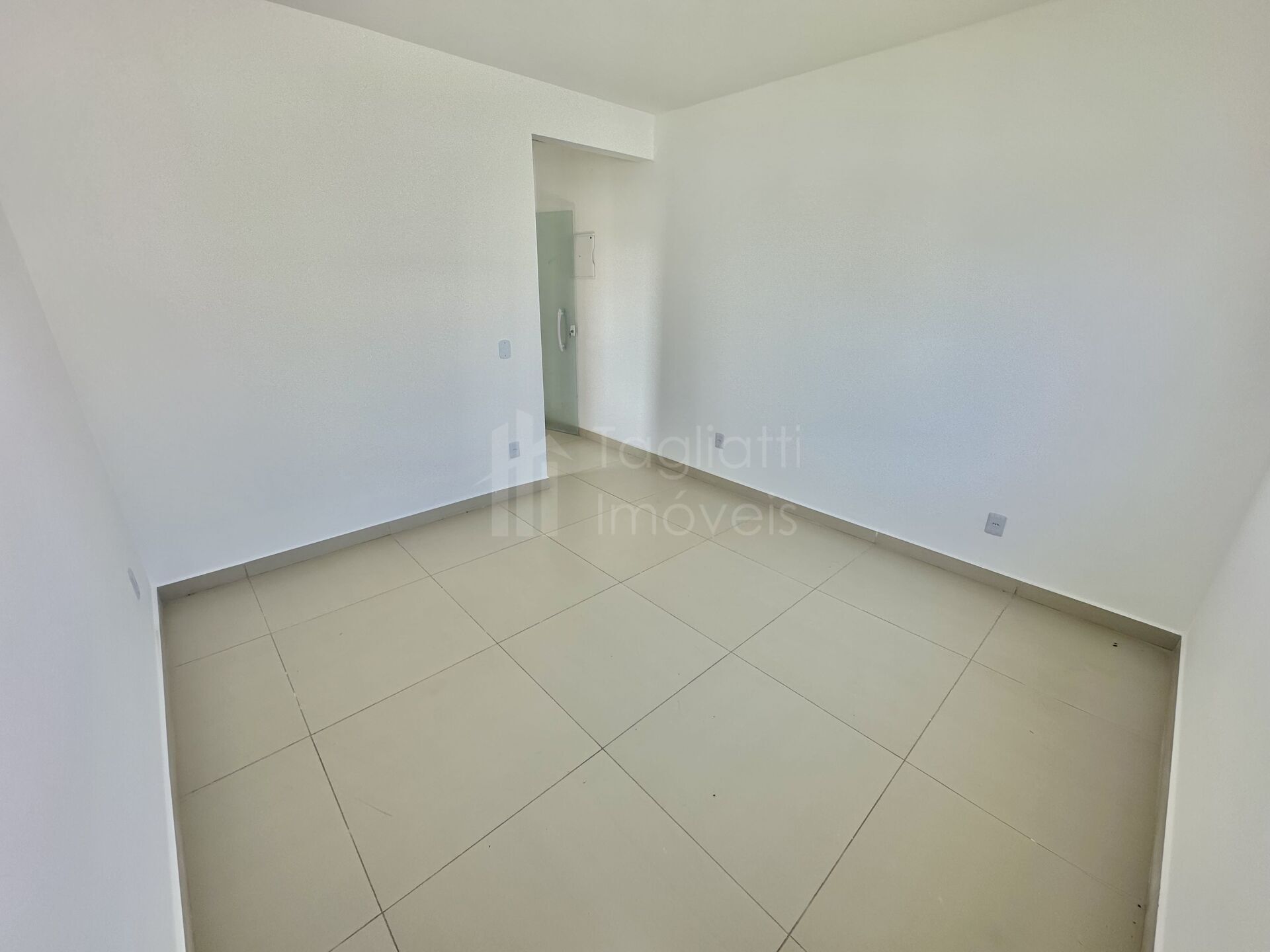 Casa à venda com 2 quartos, 80m² - Foto 8
