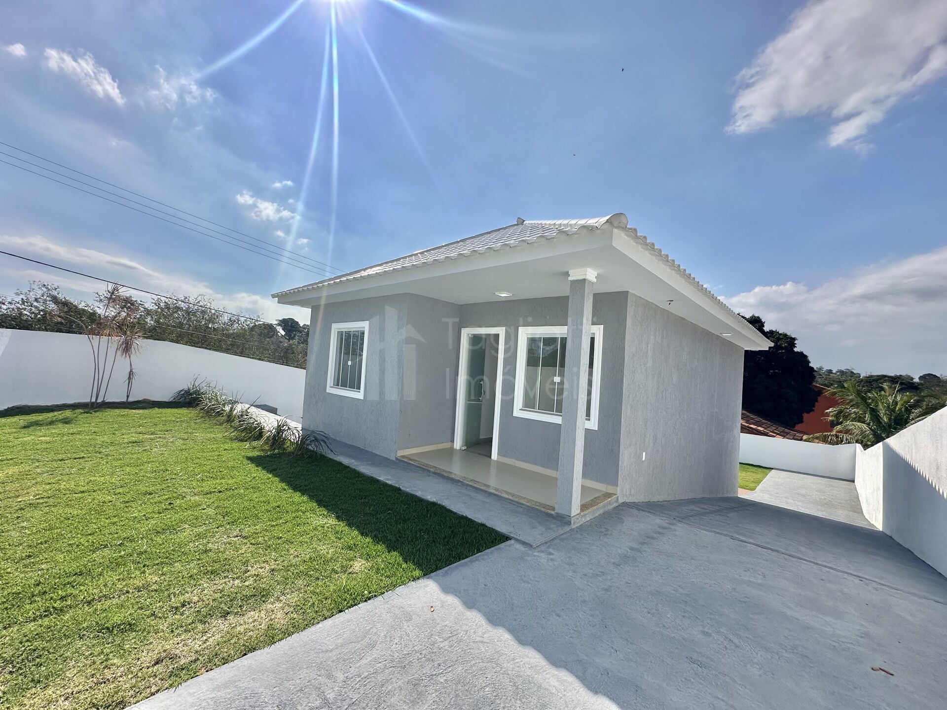 Casa à venda com 2 quartos, 80m² - Foto 4