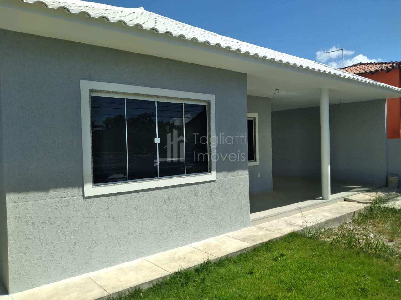 Casa de Condomínio à venda com 3 quartos, 160m² - Foto 2