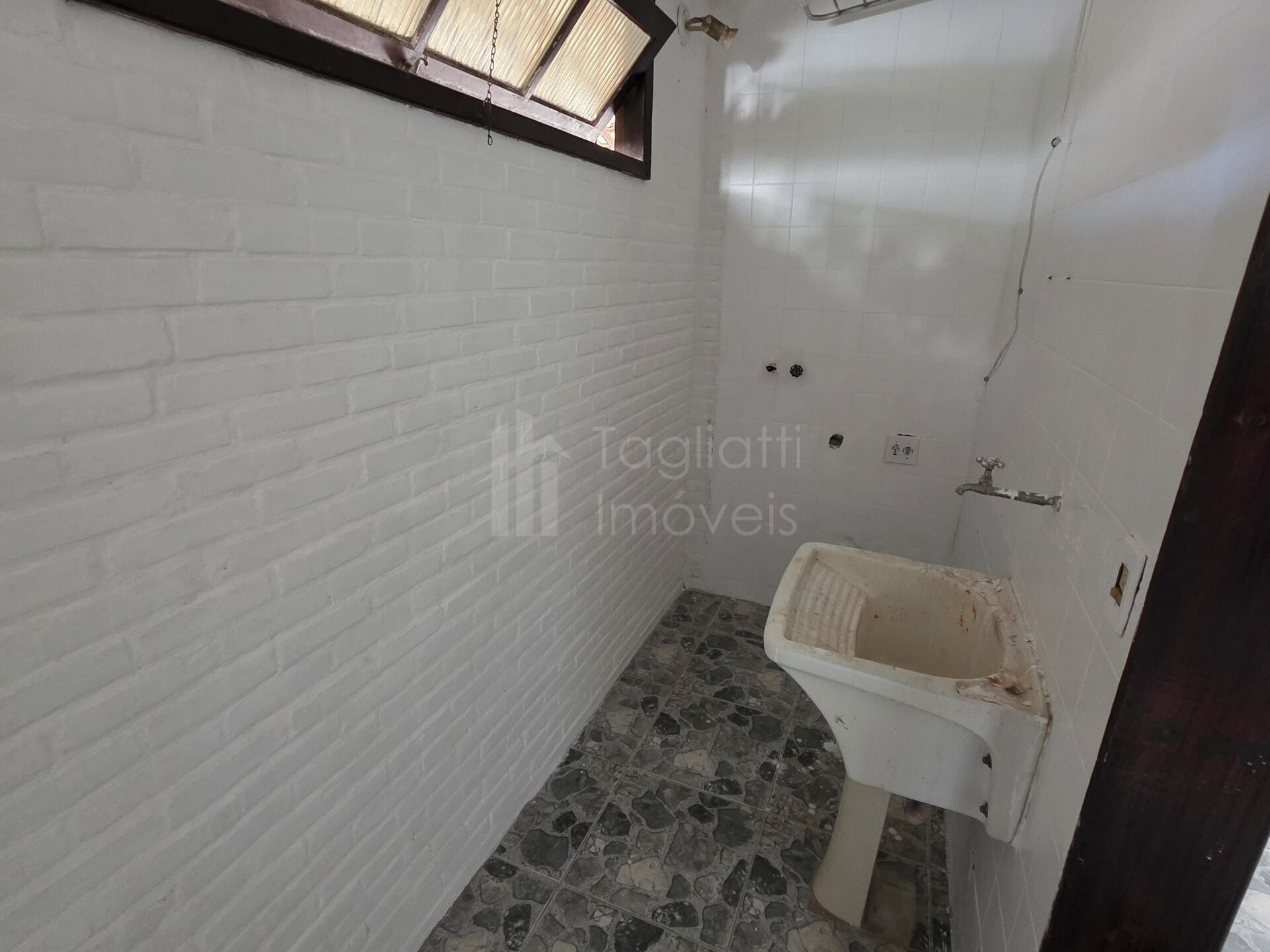 Casa para alugar com 6 quartos, 338m² - Foto 28