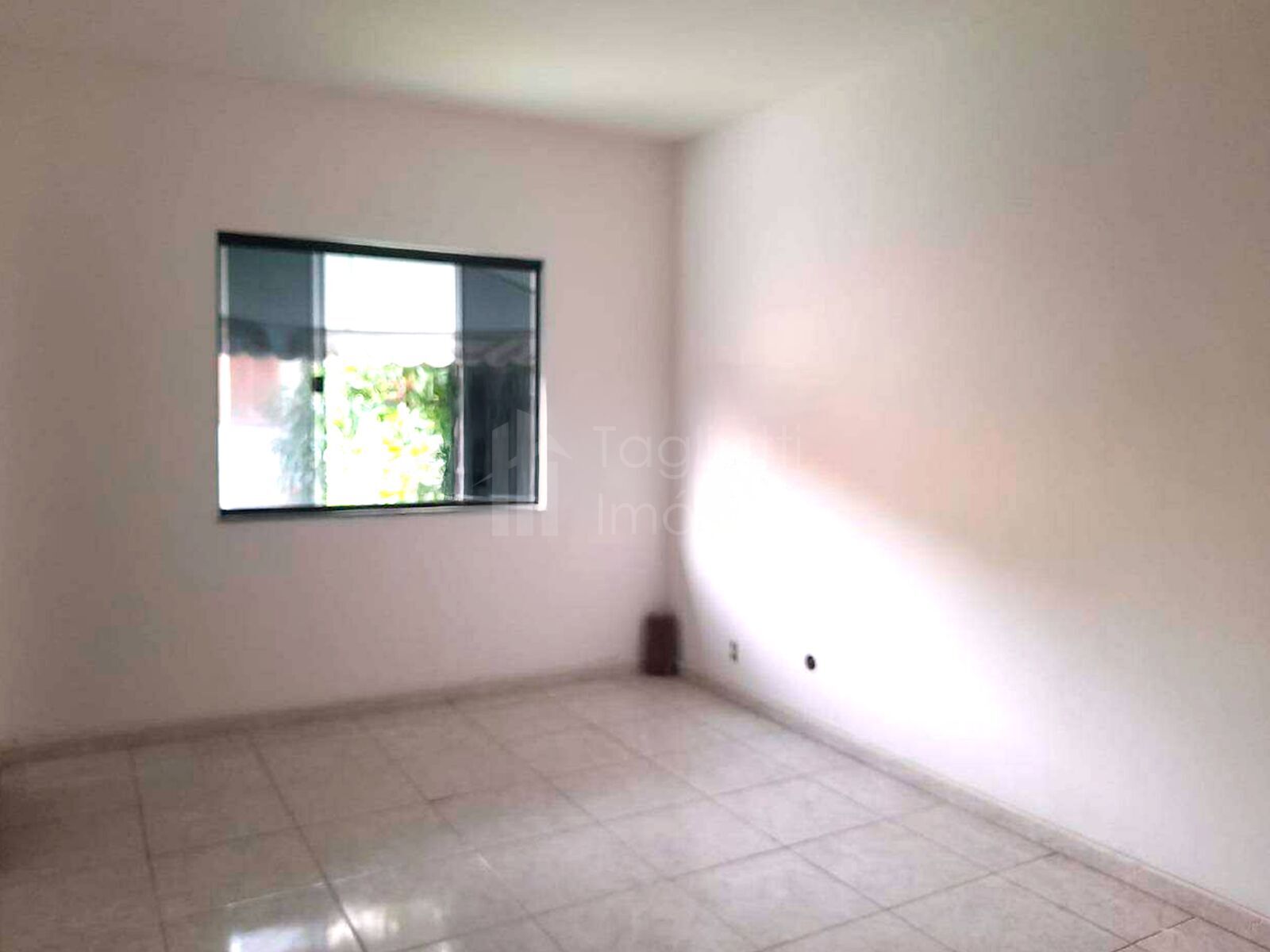 Casa para alugar com 6 quartos, 338m² - Foto 11