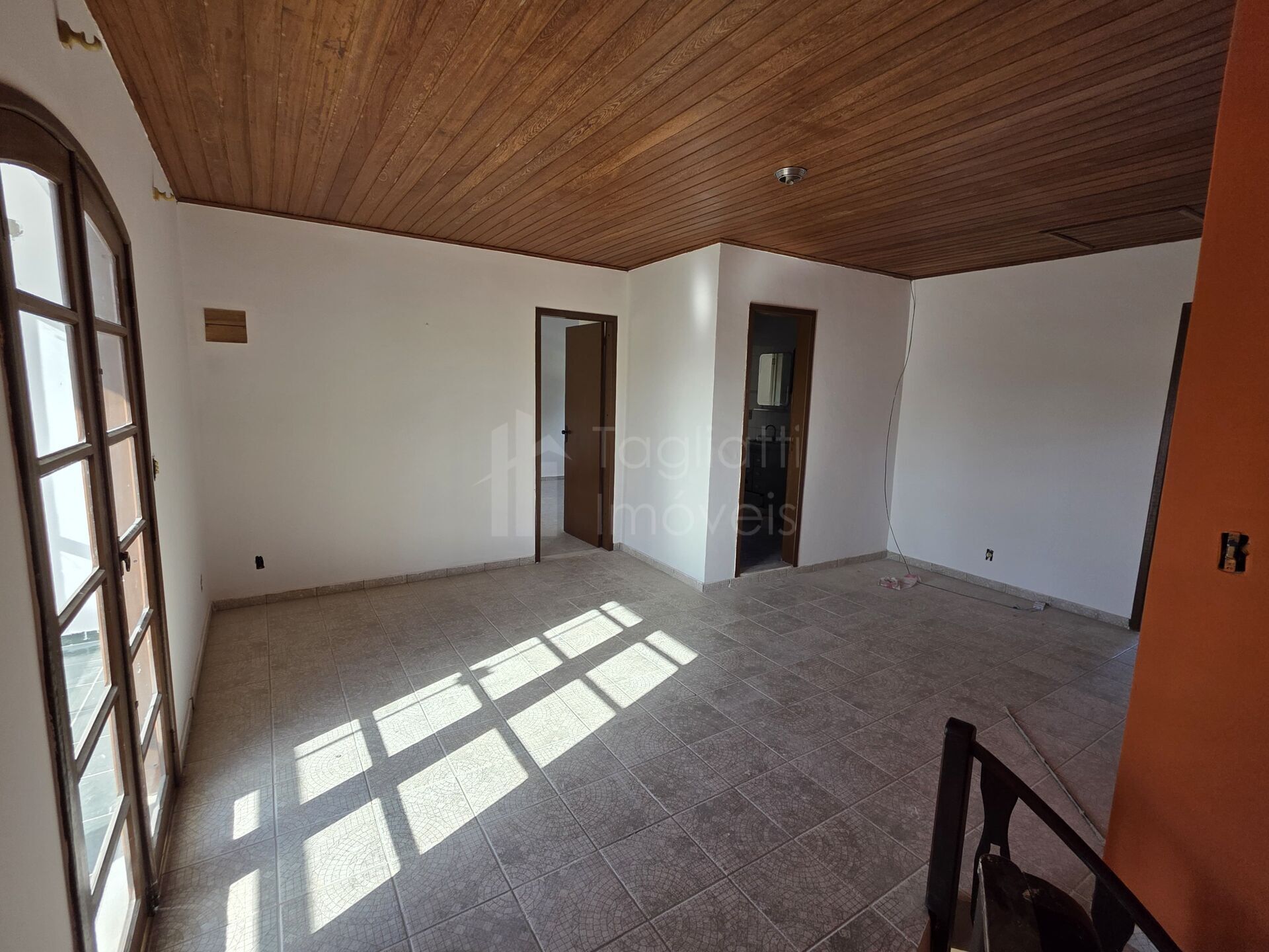 Casa para alugar com 6 quartos, 338m² - Foto 18