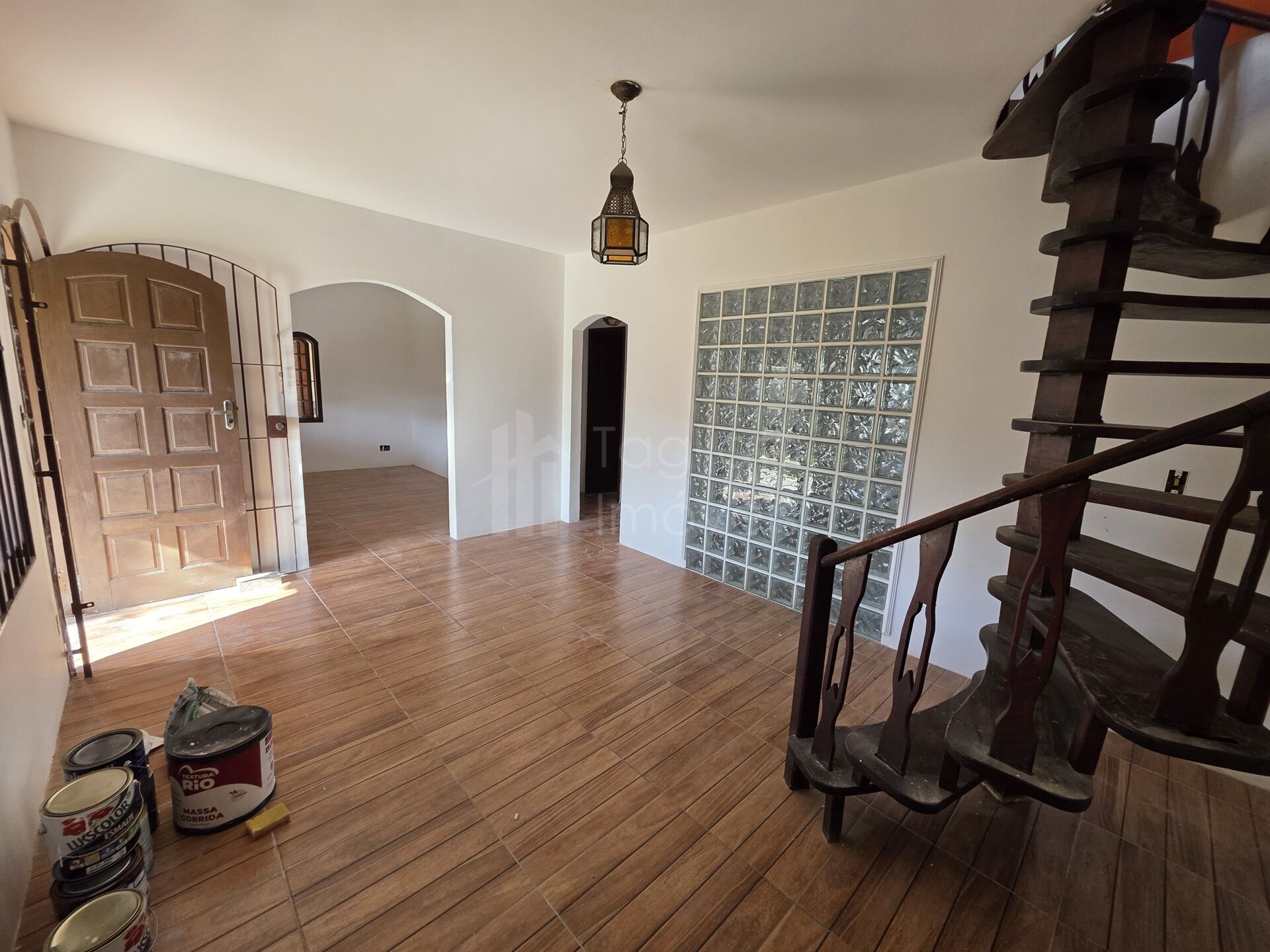 Casa para alugar com 6 quartos, 338m² - Foto 7