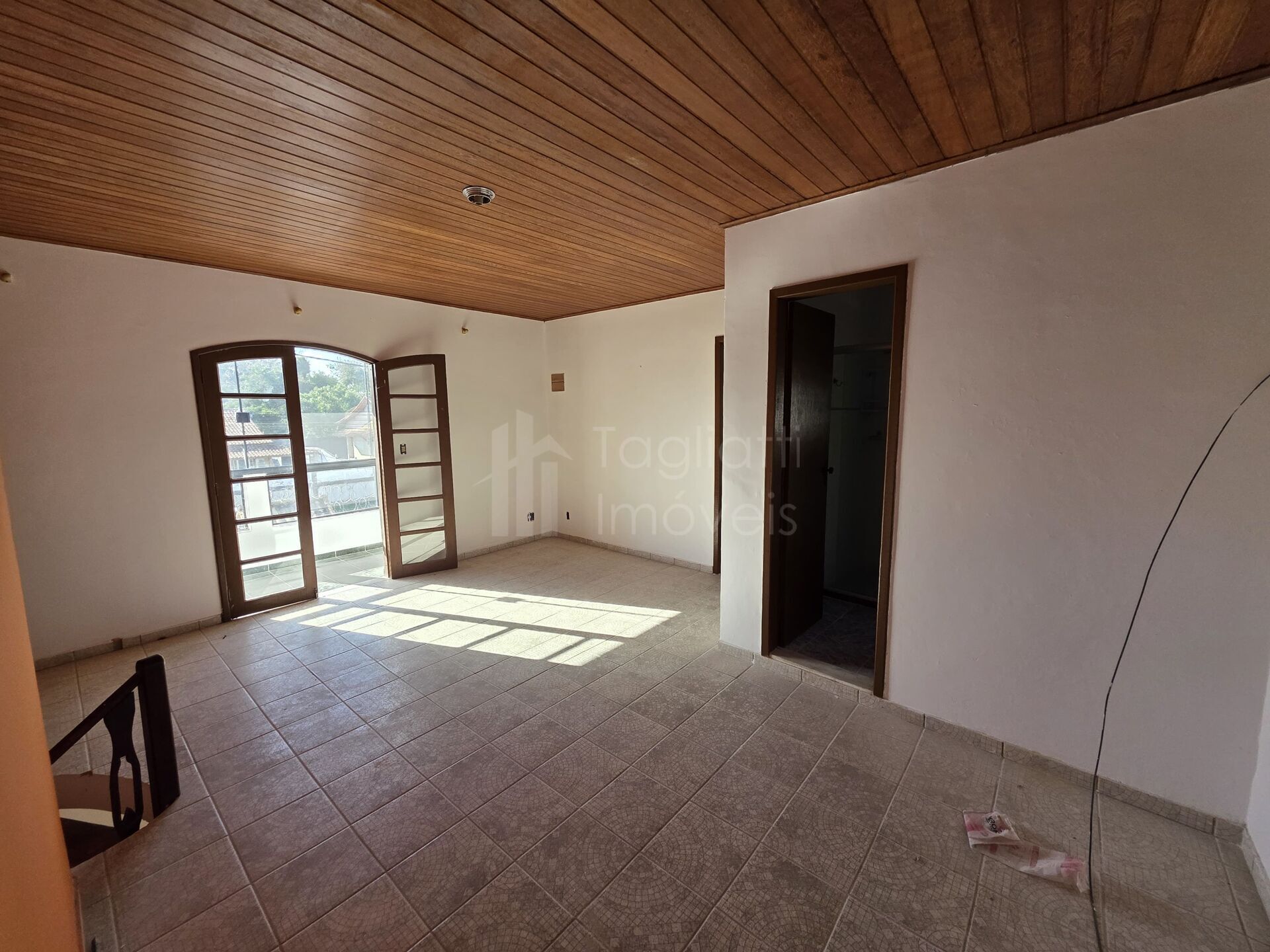 Casa para alugar com 6 quartos, 338m² - Foto 16
