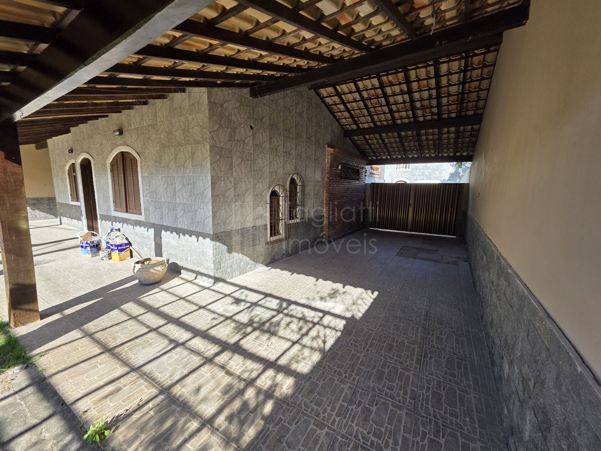 Casa para alugar com 6 quartos, 338m² - Foto 5