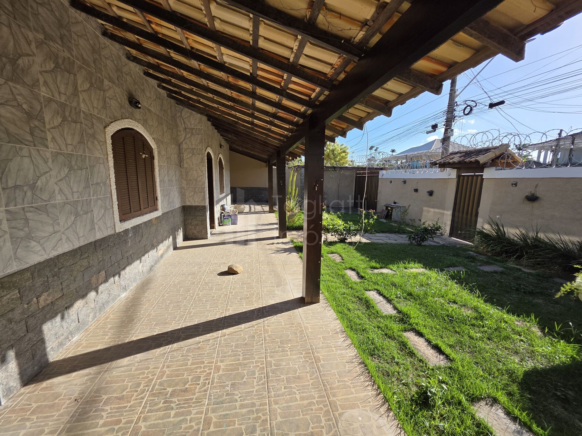 Casa para alugar com 6 quartos, 338m² - Foto 26