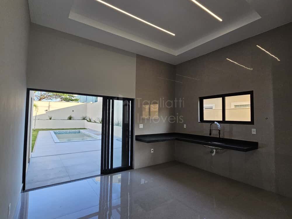 Casa à venda com 3 quartos, 150m² - Foto 8