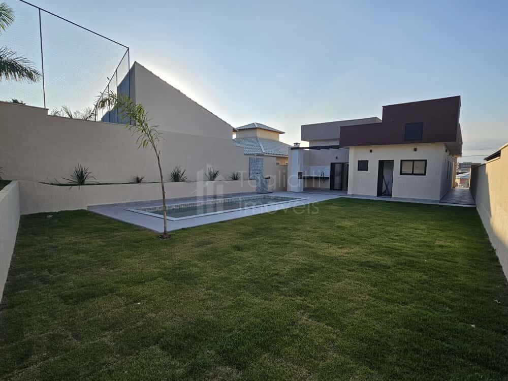 Casa à venda com 3 quartos, 150m² - Foto 26