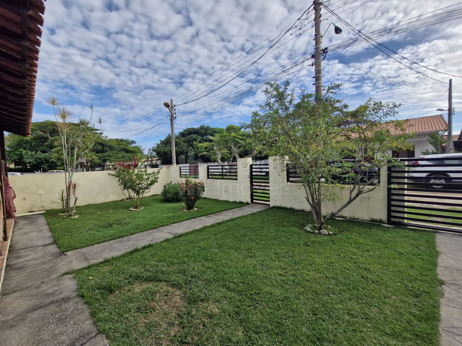 Casa à venda com 2 quartos, 100m² - Foto 4