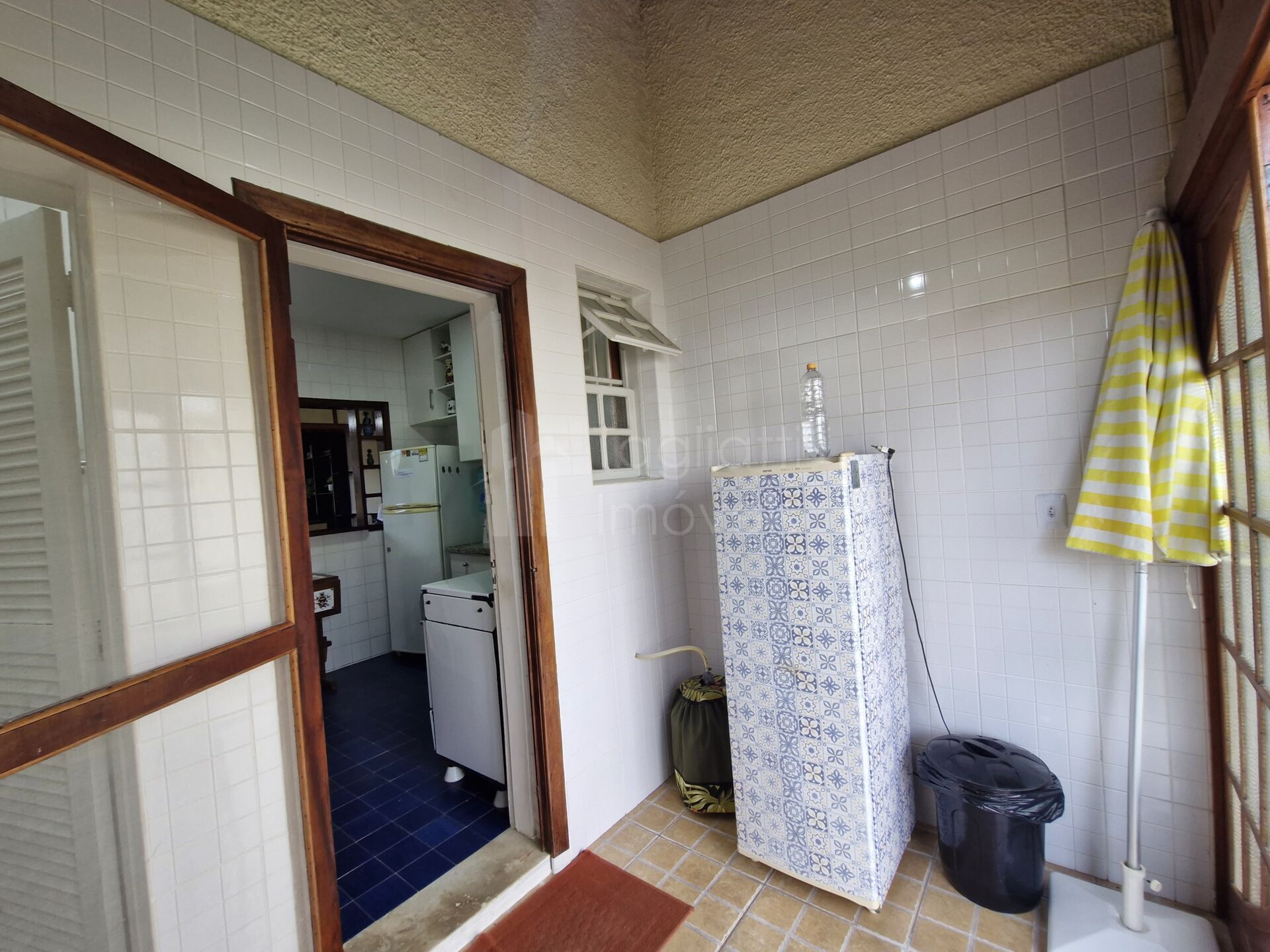 Casa à venda com 2 quartos, 100m² - Foto 22
