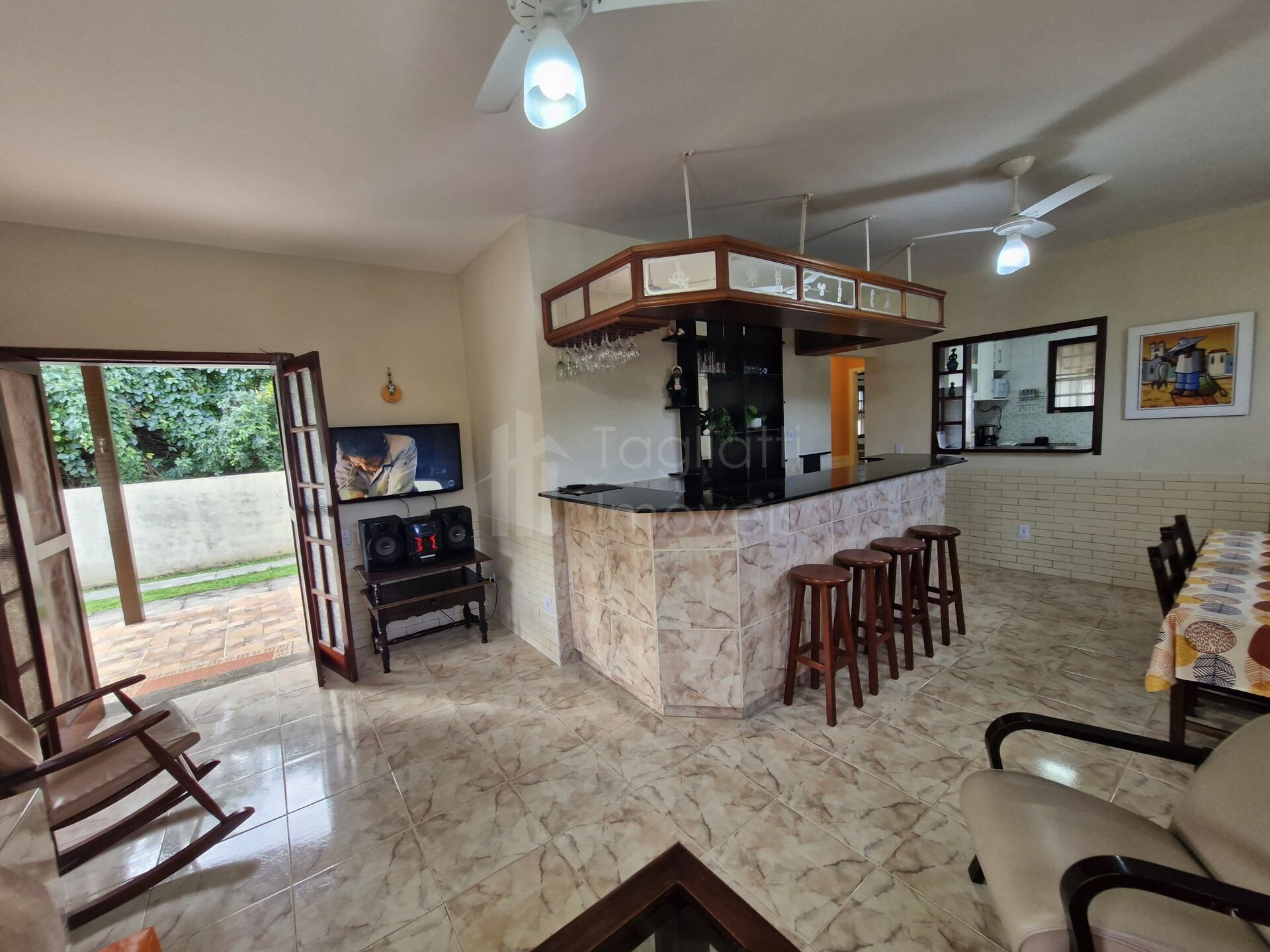 Casa à venda com 2 quartos, 100m² - Foto 9