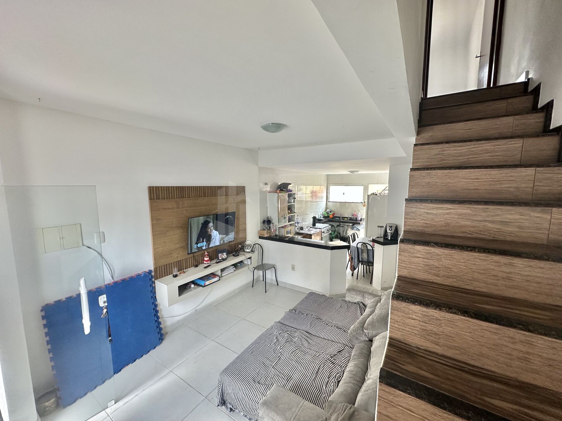 Sobrado à venda com 2 quartos, 74m² - Foto 1