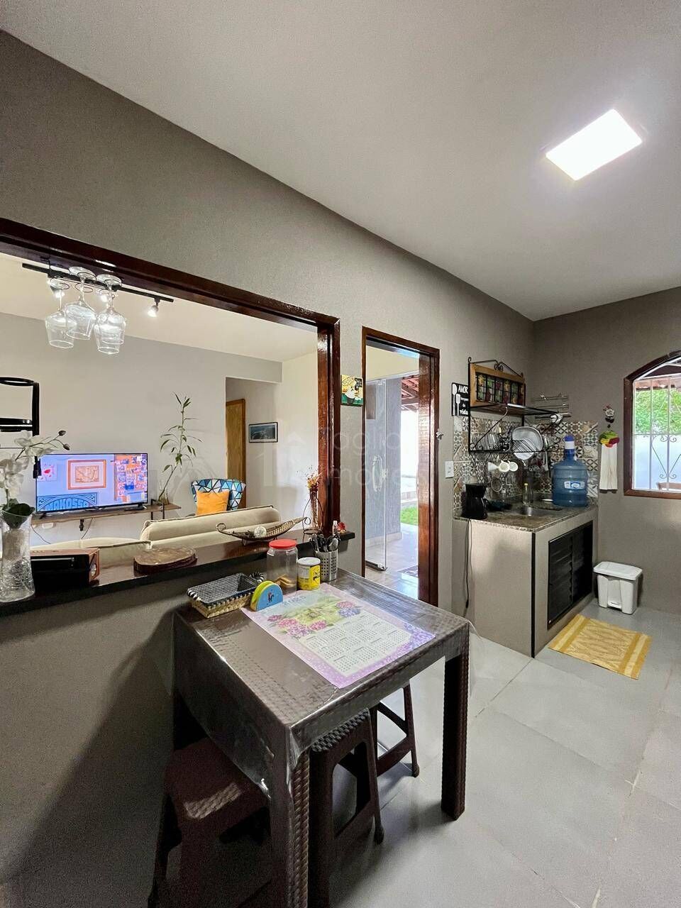 Casa à venda com 2 quartos, 360m² - Foto 9