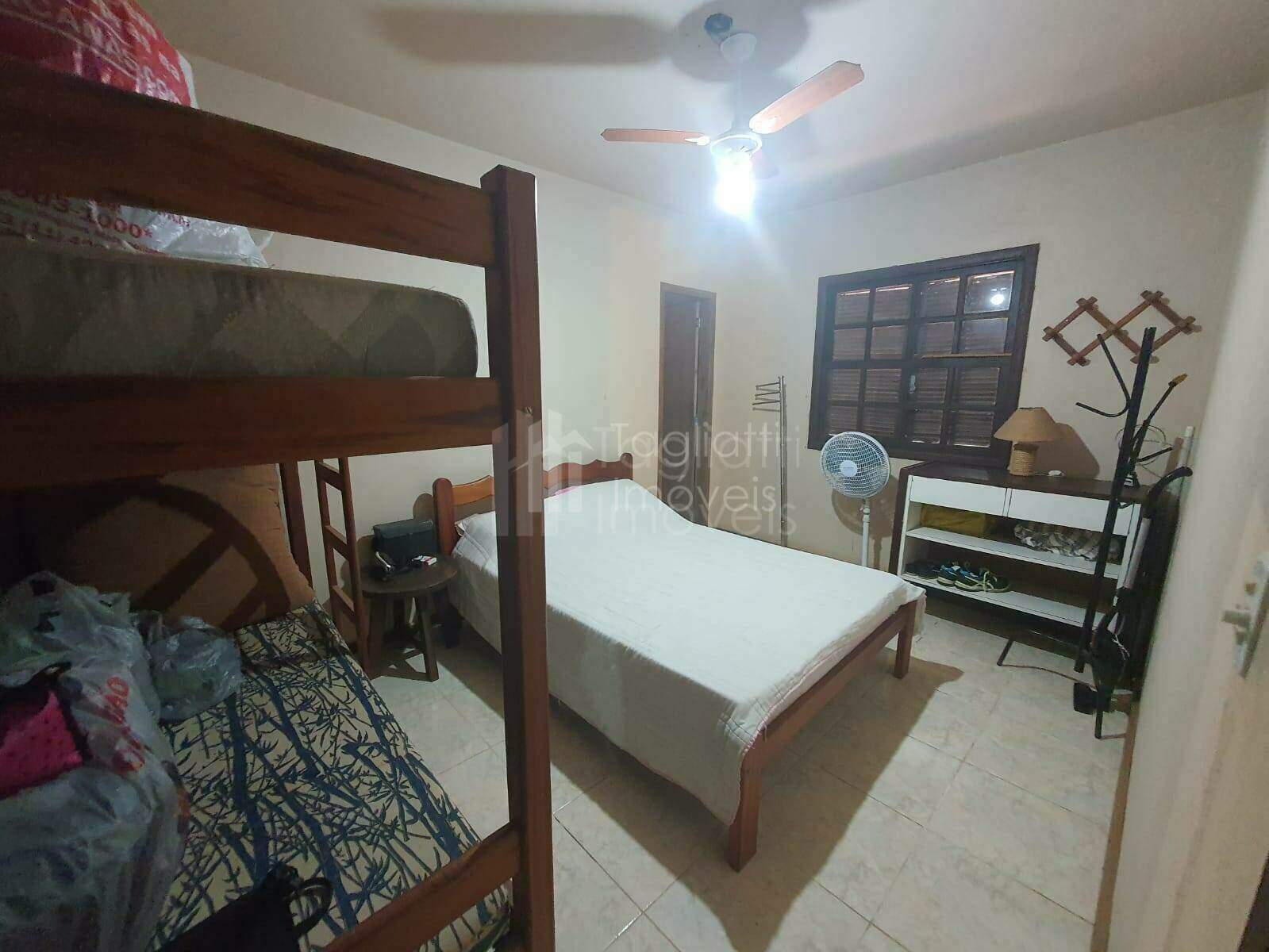 Casa à venda com 7 quartos, 400m² - Foto 22