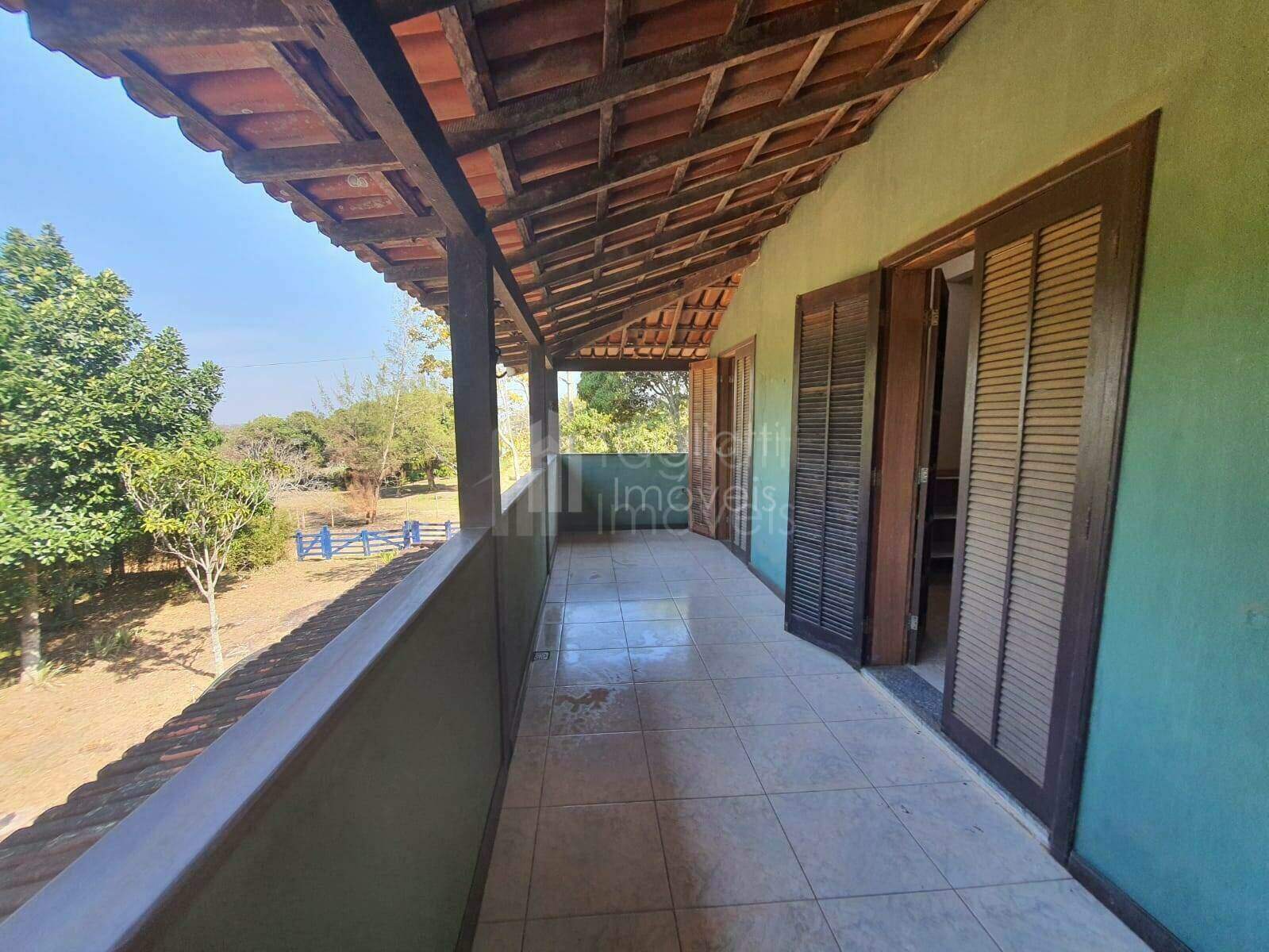 Casa à venda com 7 quartos, 400m² - Foto 13