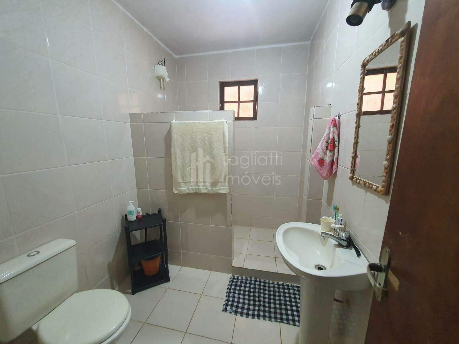 Casa à venda com 7 quartos, 400m² - Foto 26