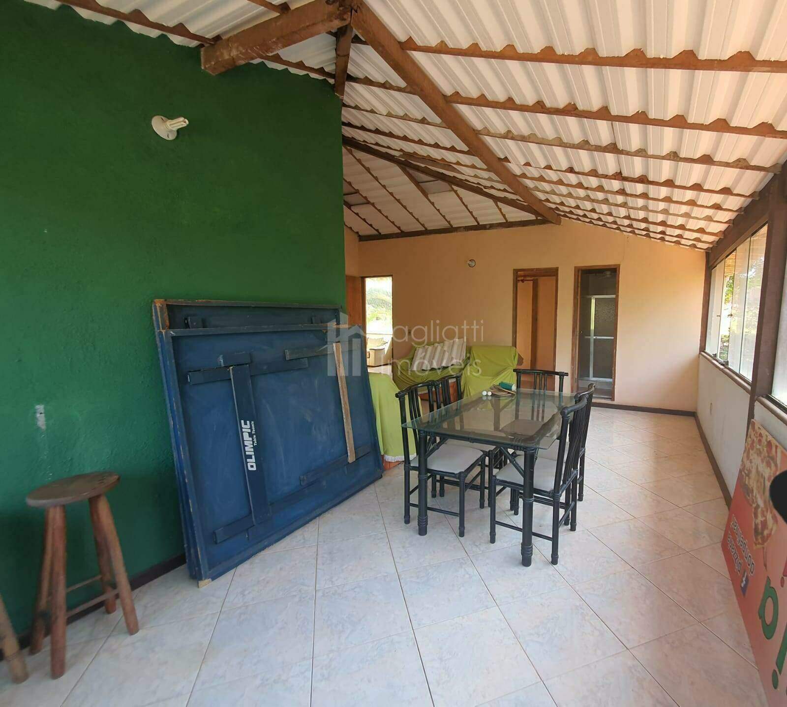 Casa à venda com 7 quartos, 400m² - Foto 24