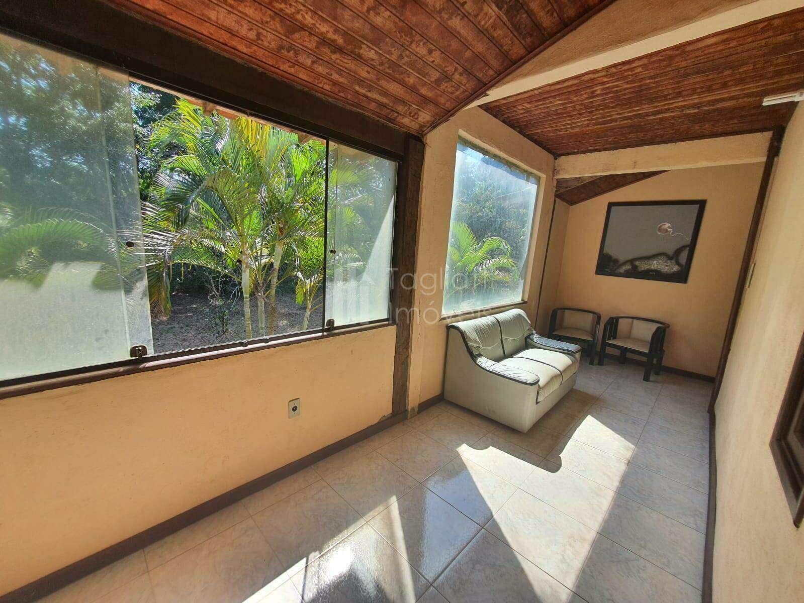Casa à venda com 7 quartos, 400m² - Foto 35