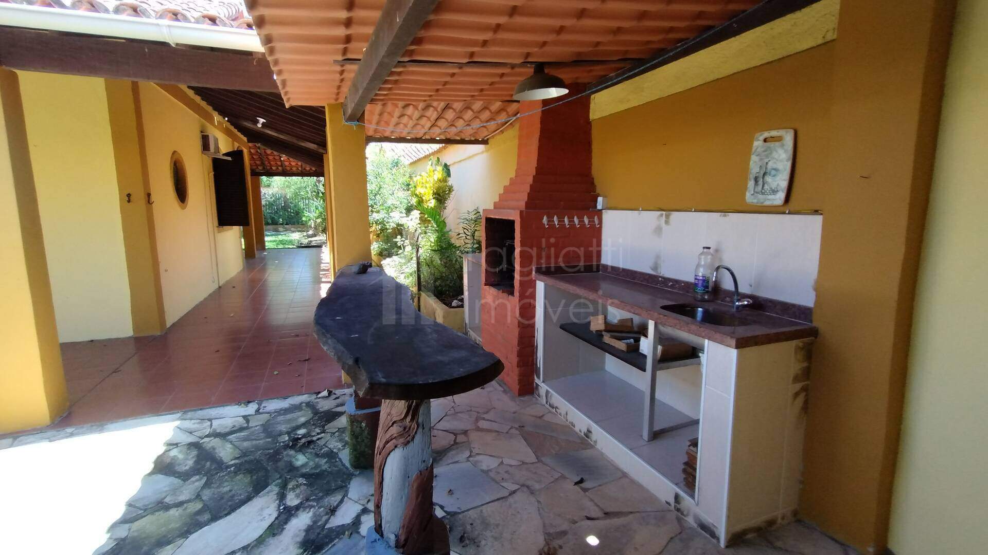 Casa à venda com 4 quartos, 60m² - Foto 4