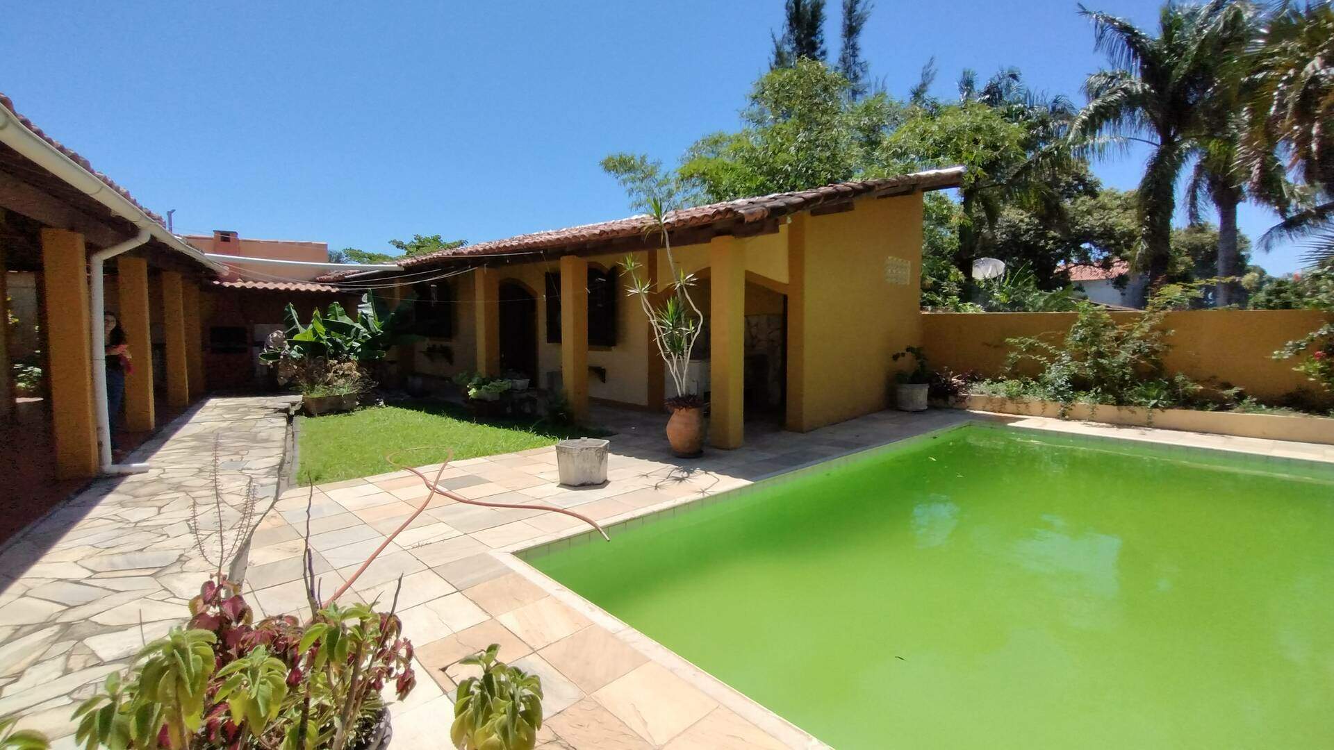 Casa à venda com 4 quartos, 60m² - Foto 12