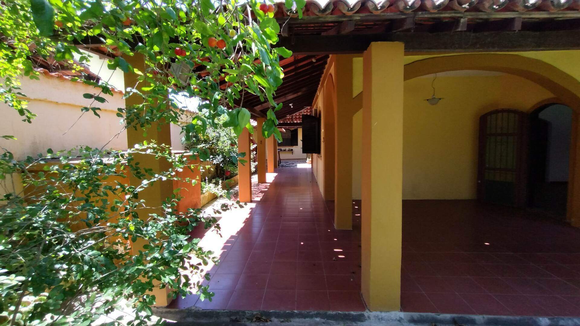 Casa à venda com 4 quartos, 60m² - Foto 6