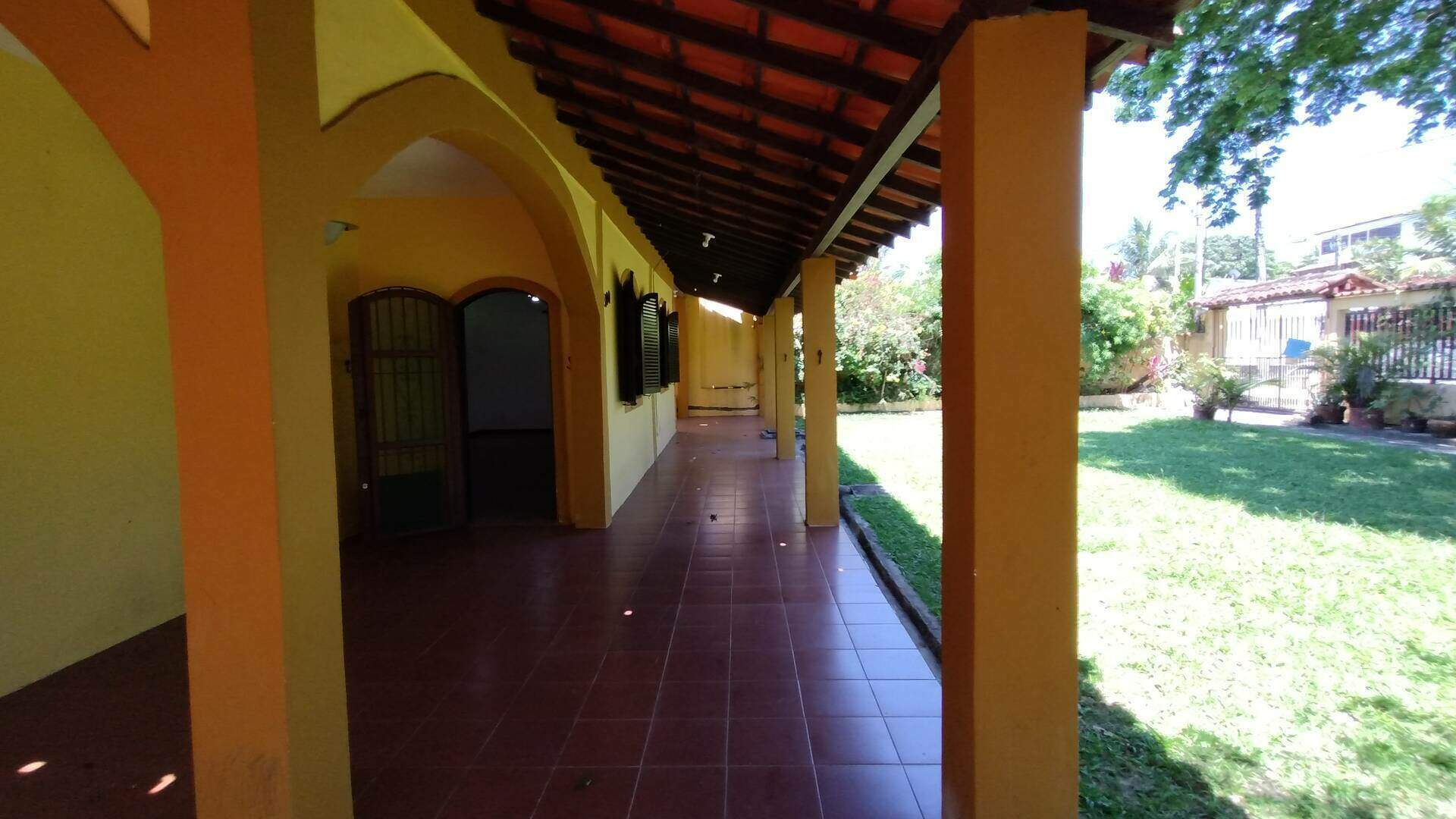 Casa à venda com 4 quartos, 60m² - Foto 7