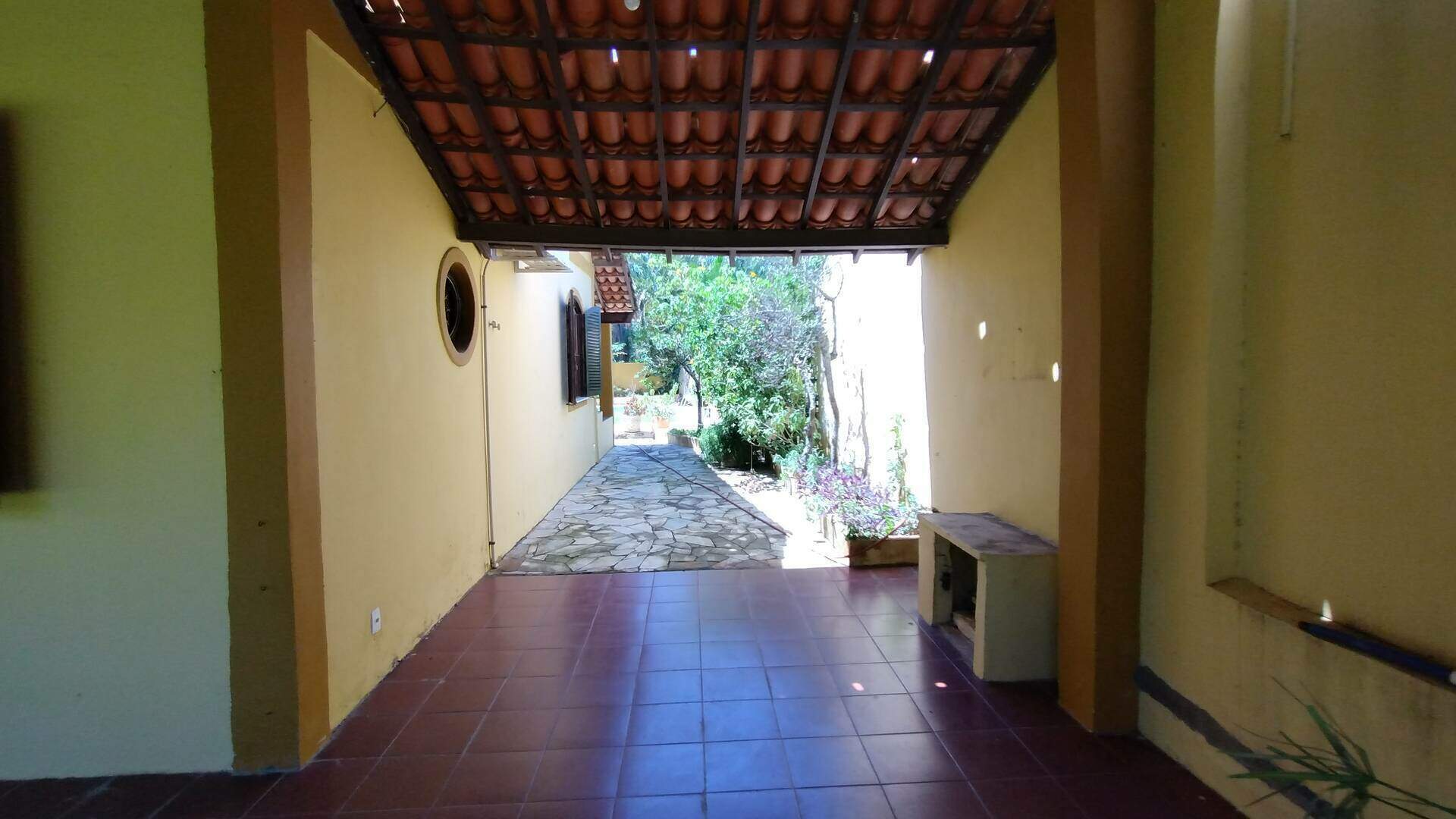Casa à venda com 4 quartos, 60m² - Foto 9
